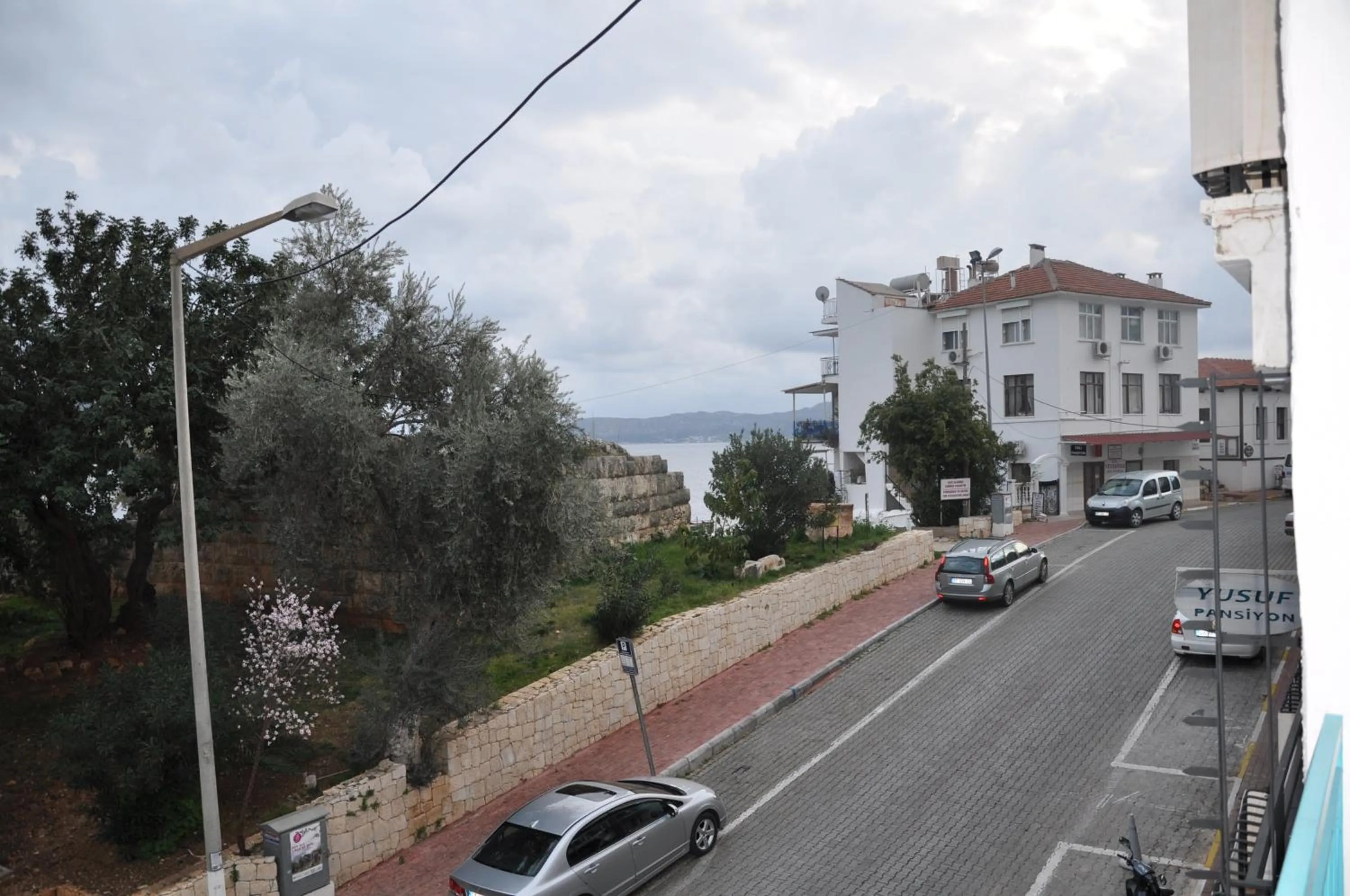 Restaurant/places to eat in Hotel Nisa