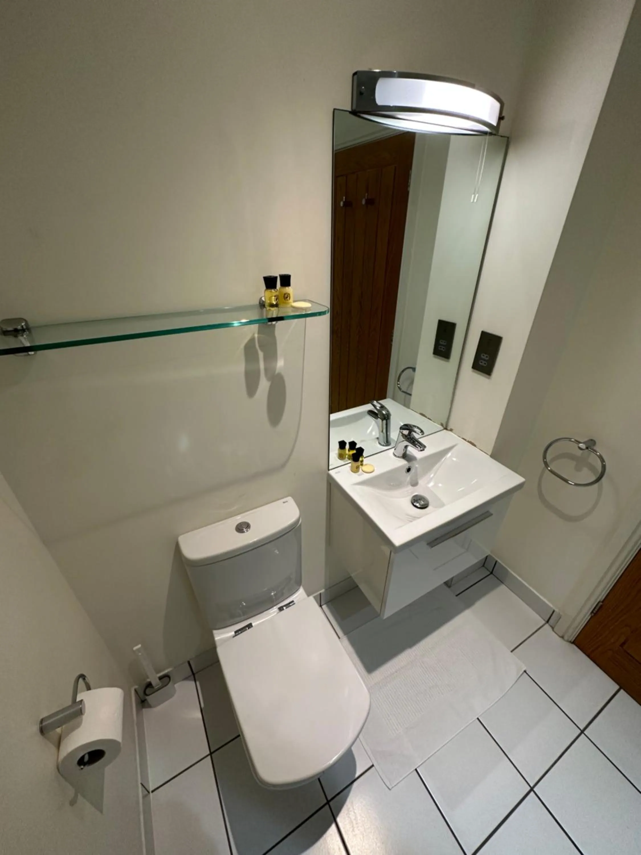 Shower in Meadows Barn