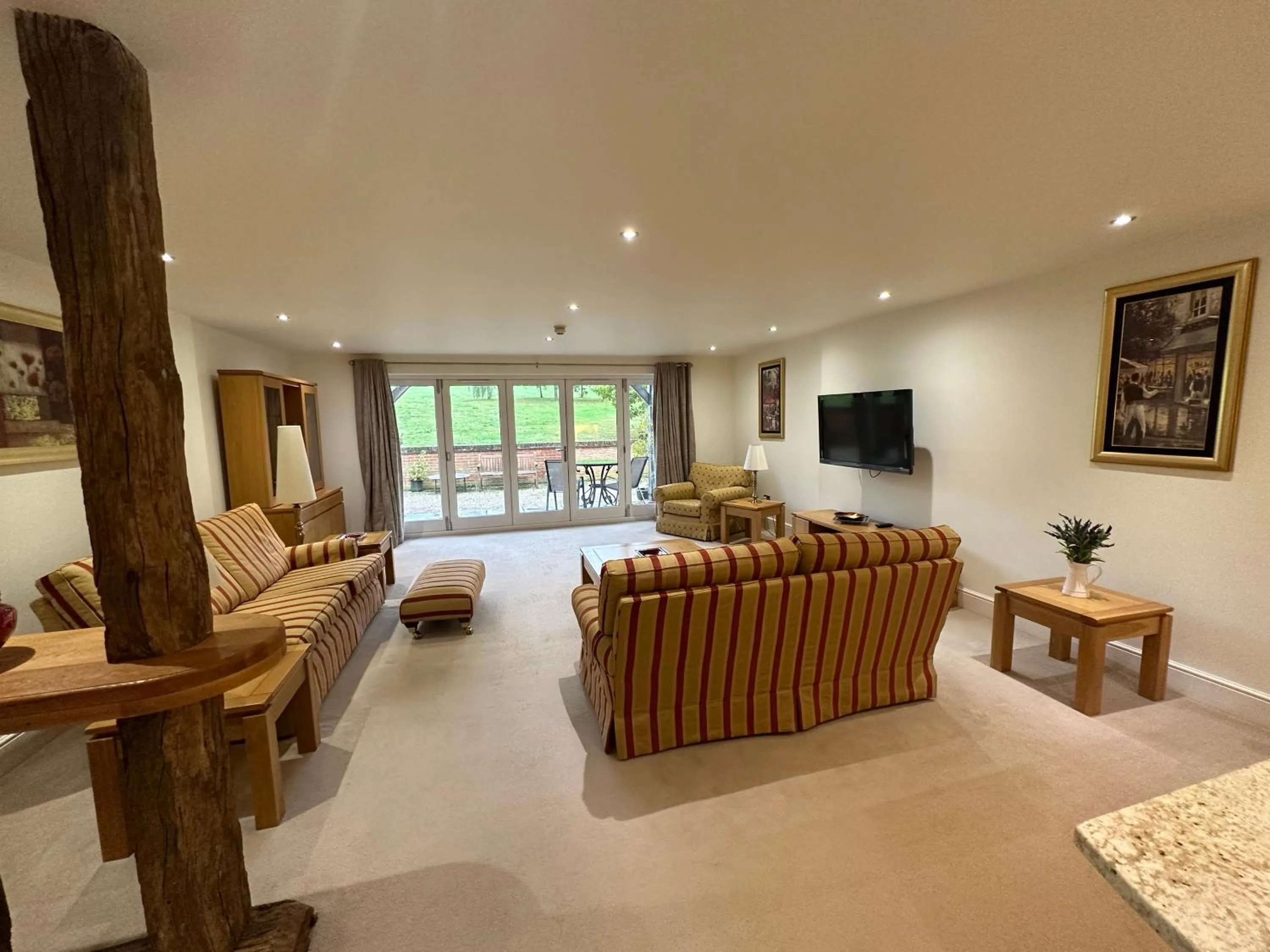 Patio in Meadows Barn