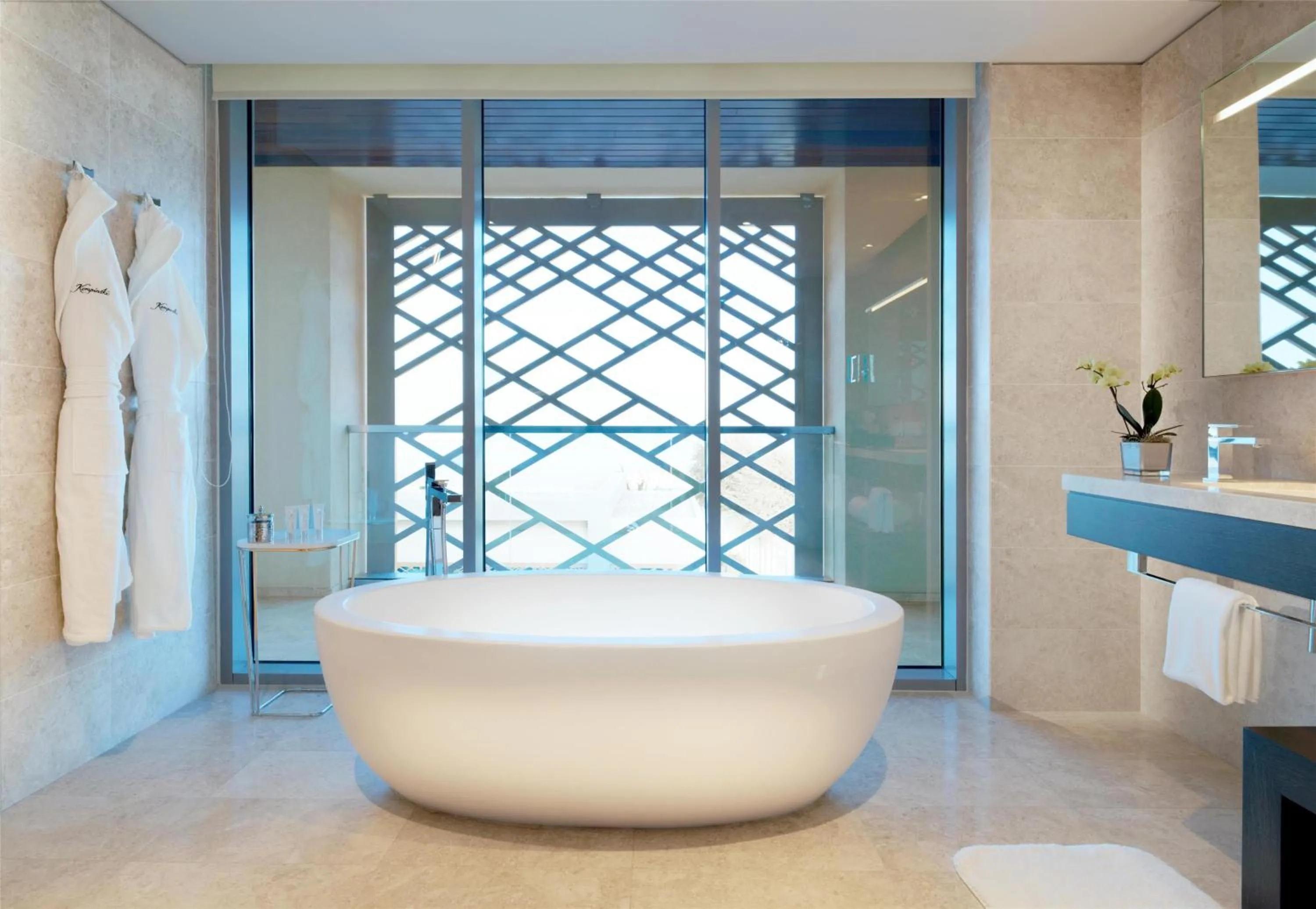 Bathroom in Kempinski Hotel Muscat