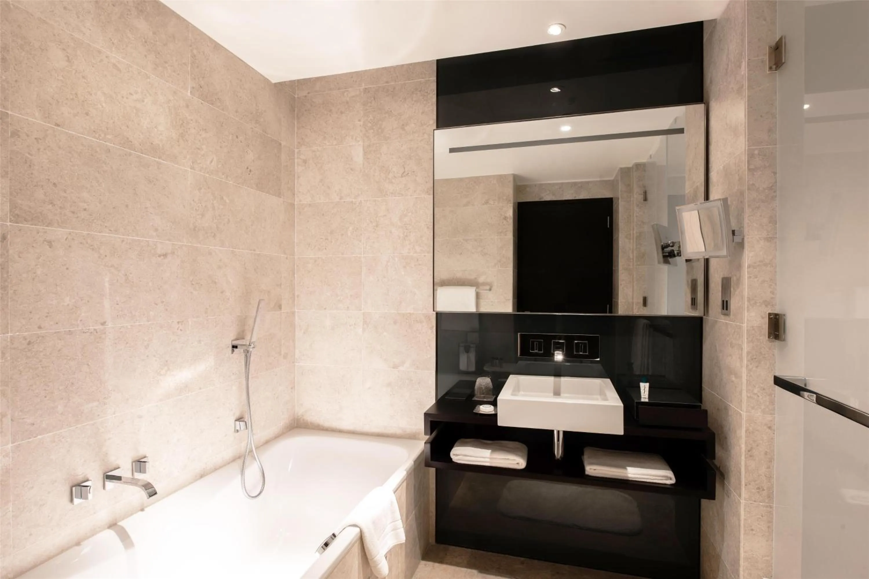 Bedroom in Kempinski Hotel Muscat