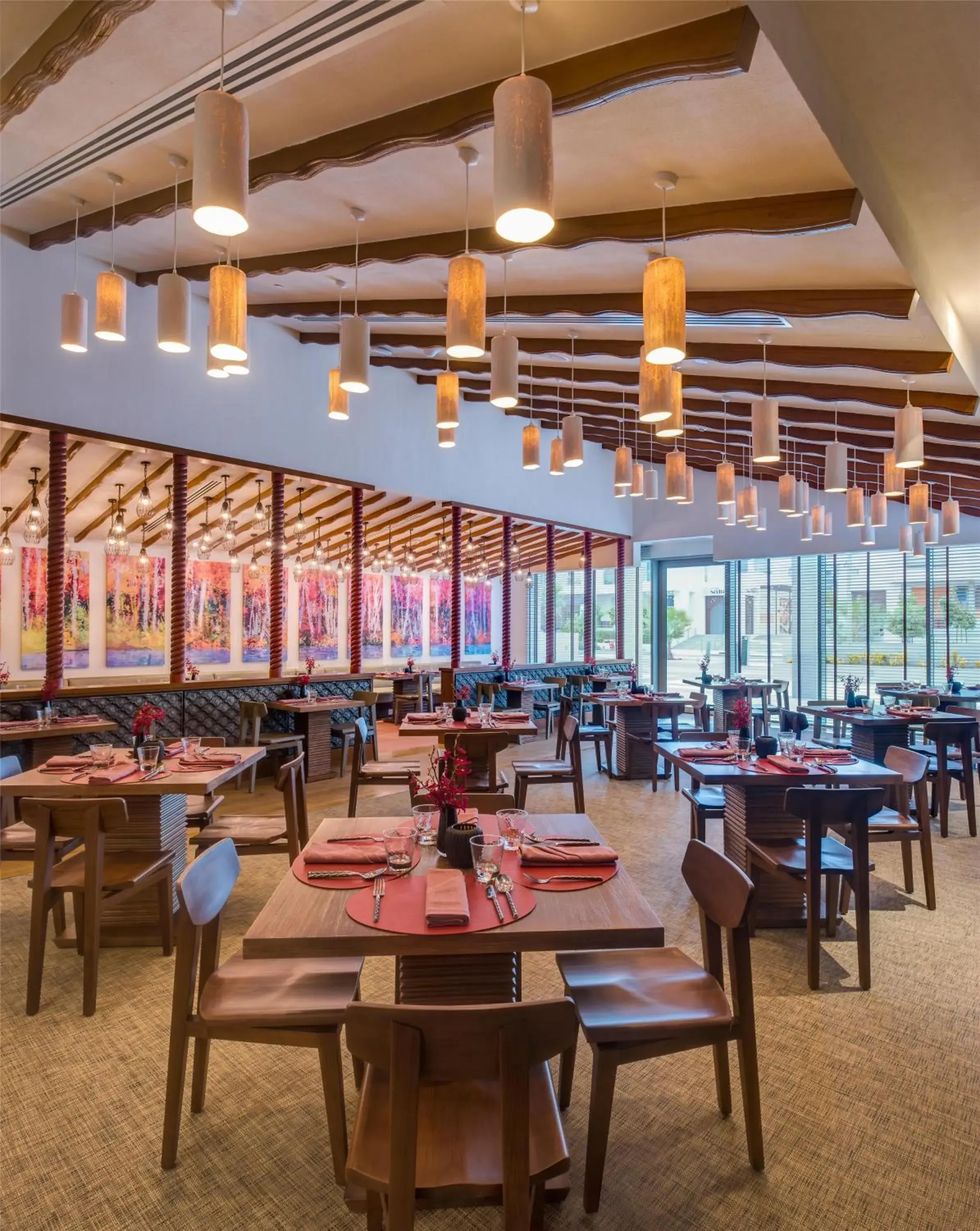 Restaurant/places to eat in Kempinski Hotel Muscat Restaurant/places to eat in Kempinski Hotel Muscat