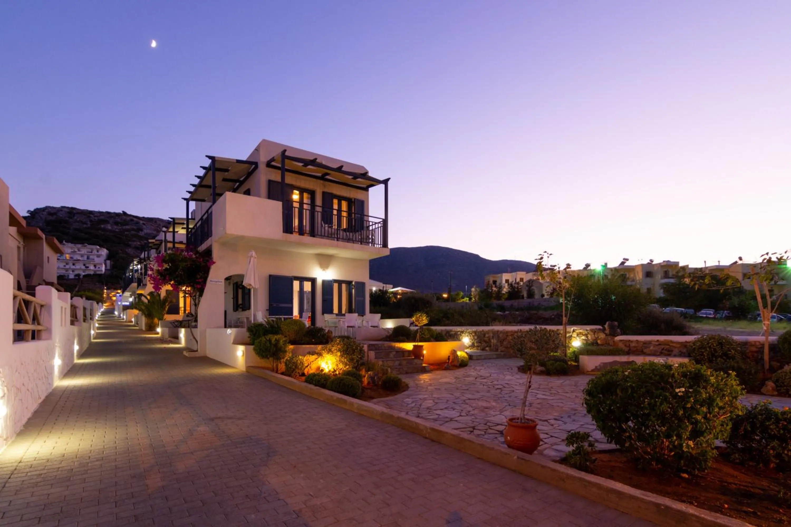 Property building in Okirroi Villas Chersonissos