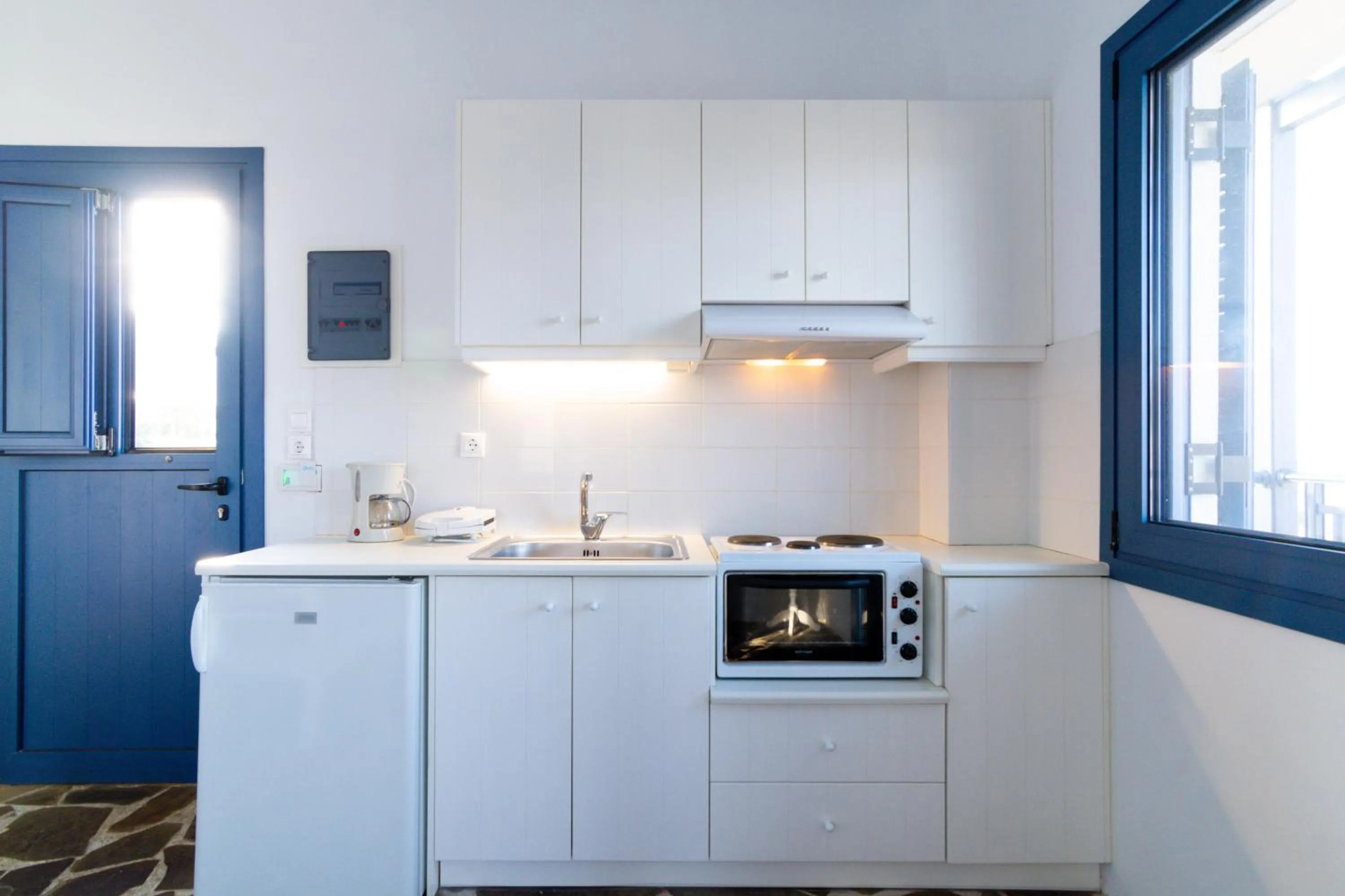 Kitchen or kitchenette in Okirroi Villas Chersonissos