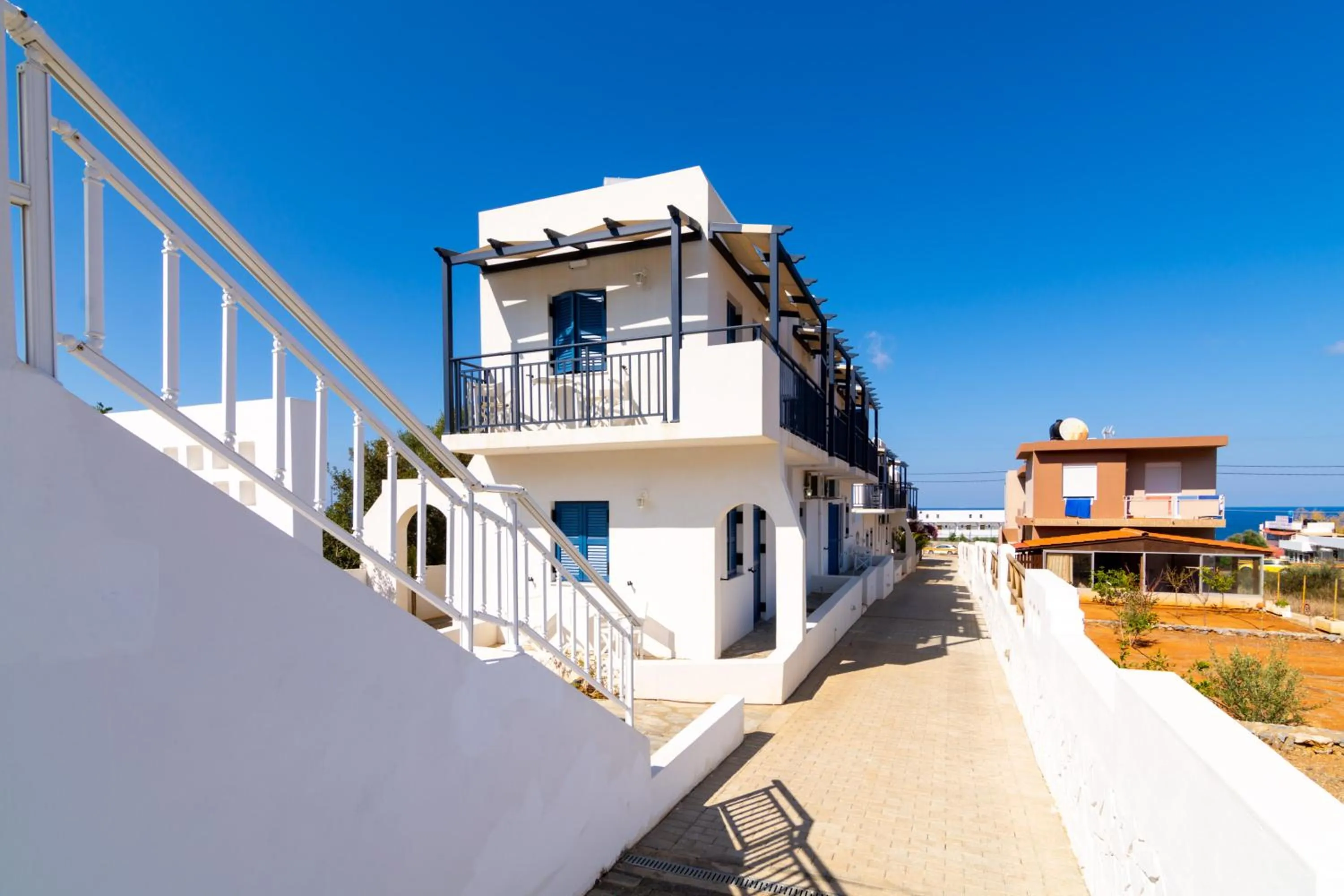 Property building in Okirroi Villas Chersonissos