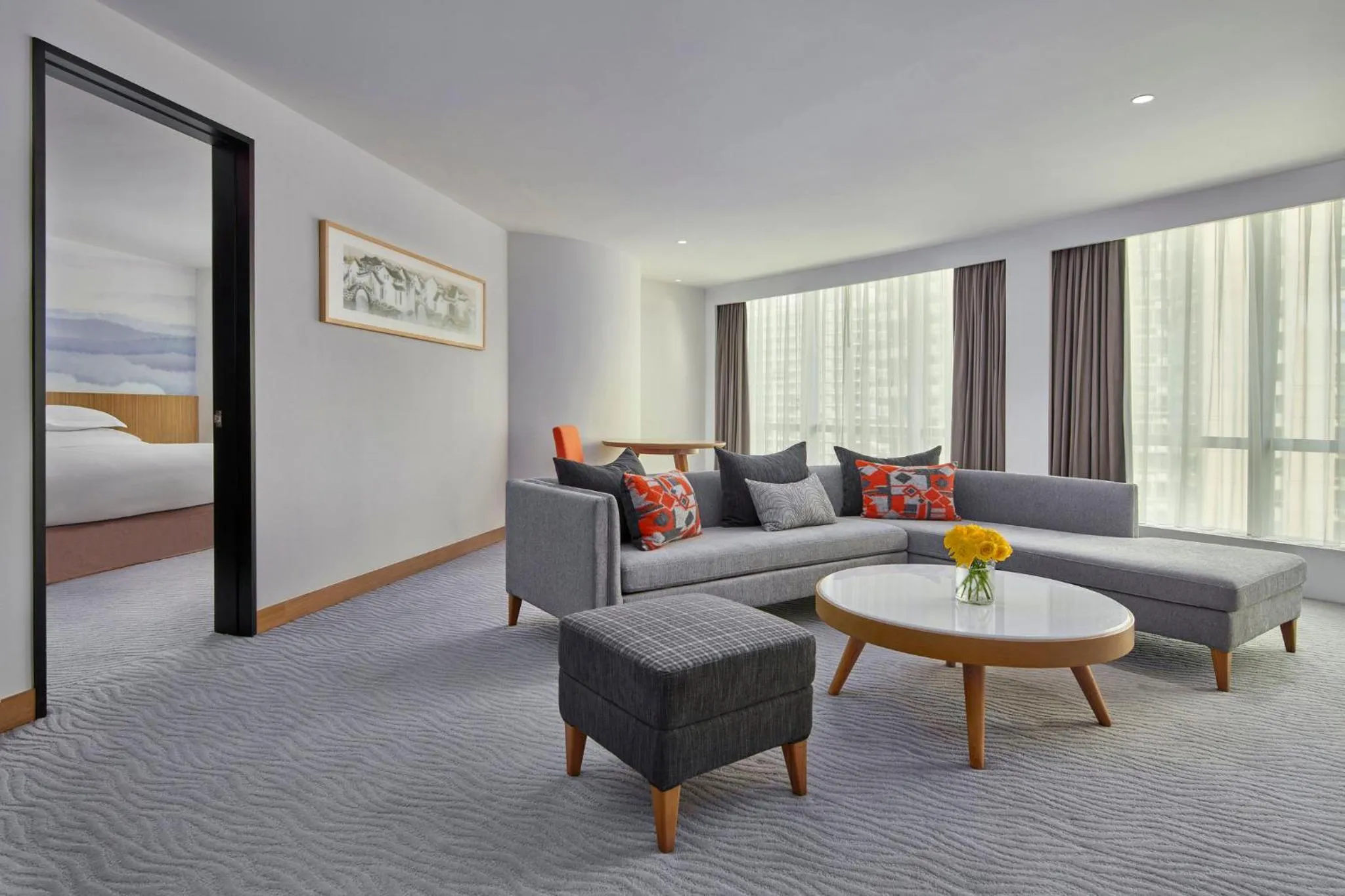 Photo of the whole room, Bed in Crowne Plaza Zhuhai City Center by IHG