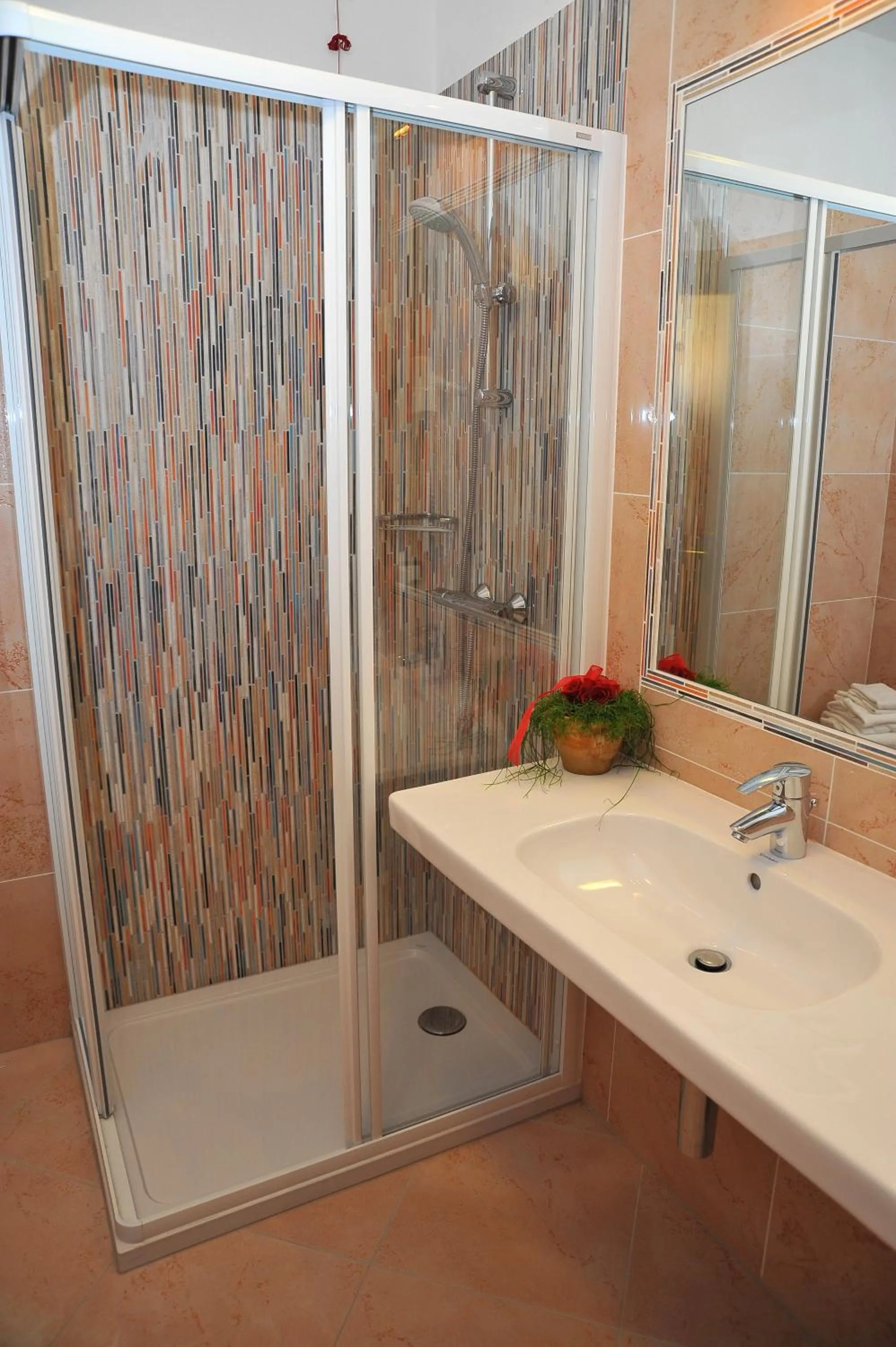 Bathroom in Albergo Stelvio