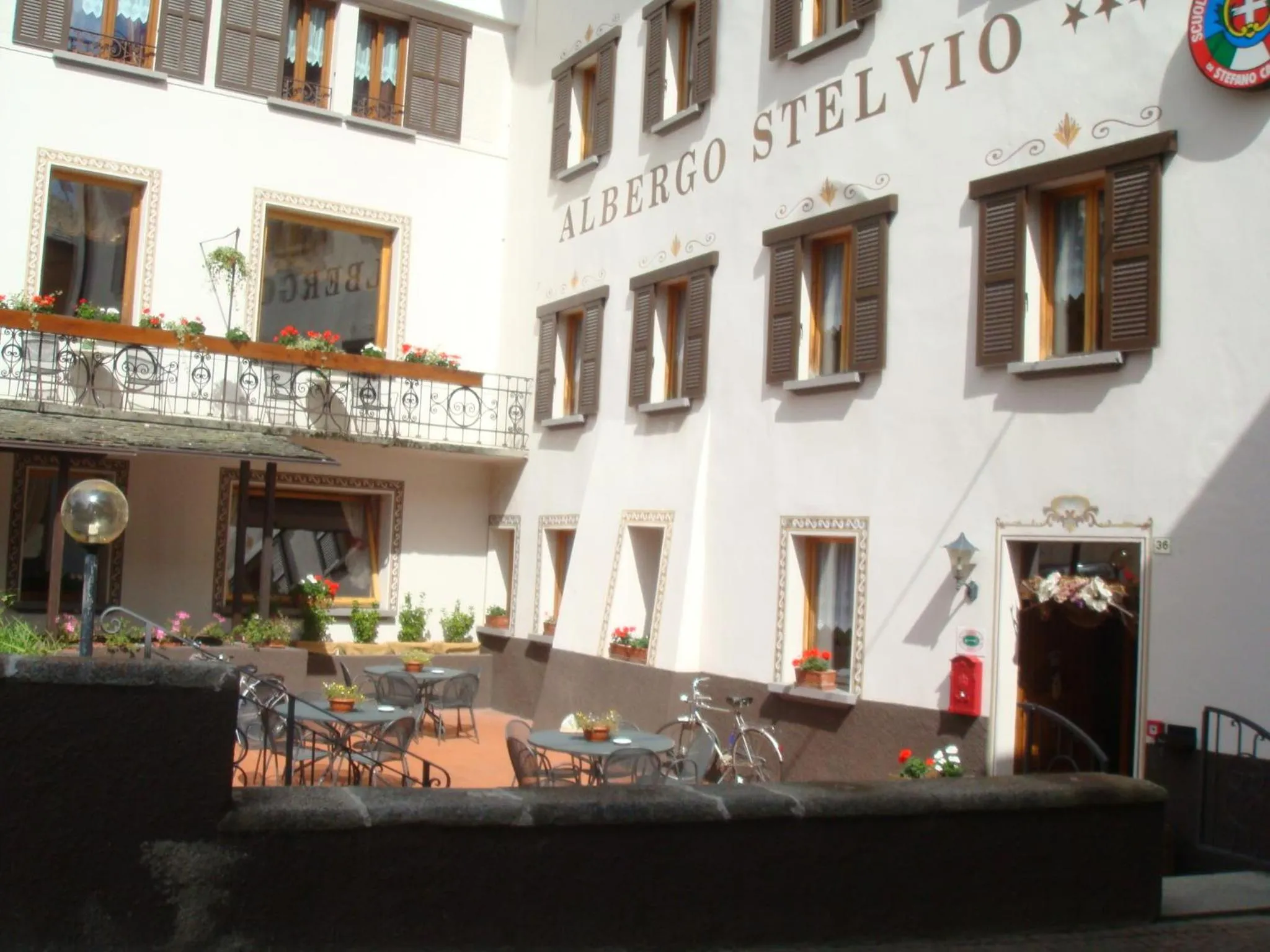 Patio in Albergo Stelvio