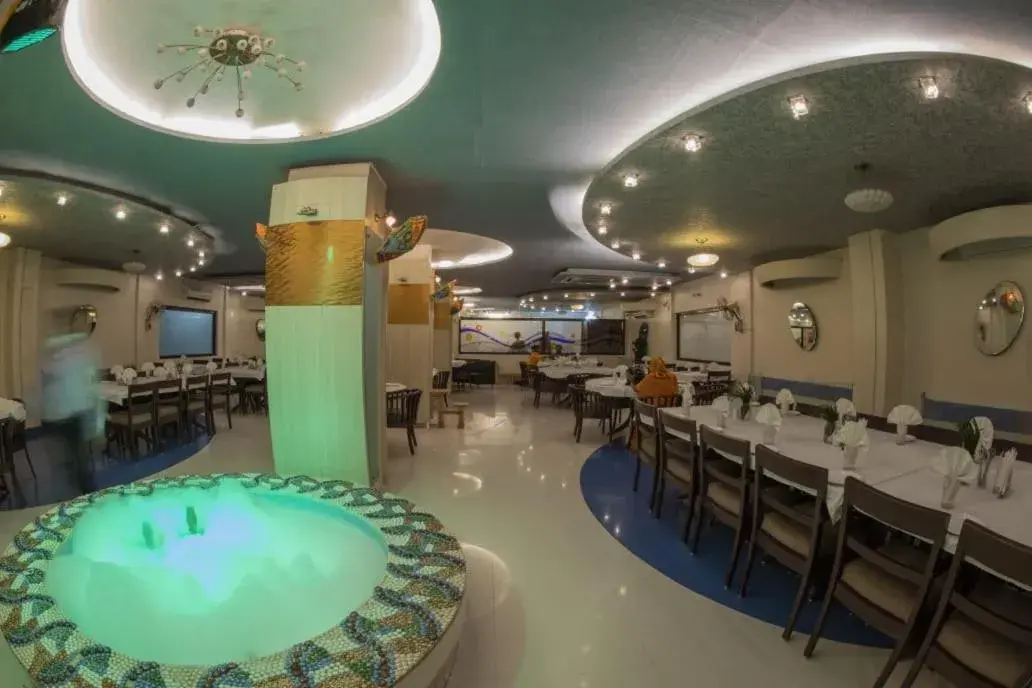 Restaurant/places to eat in Hotel Surbhi Restaurant/places to eat in Hotel Surbhi