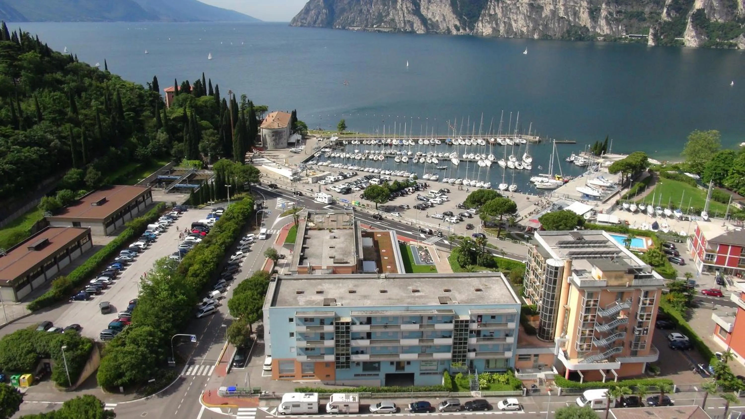 Property building in Residence Centro Vela