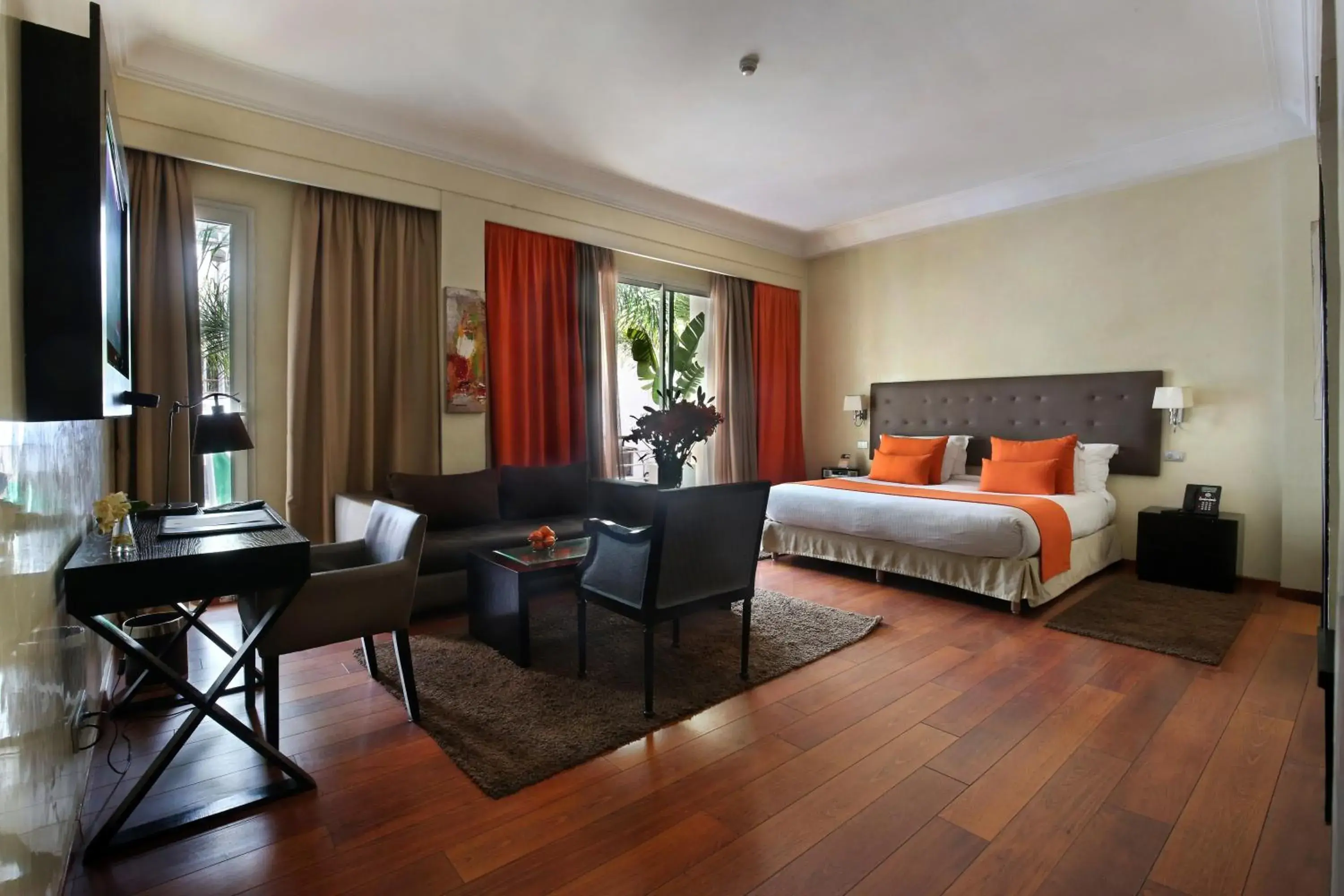 Bed in Park Suites Hotel Luxury Boutique Hotel Bed in Park Suites Hotel Luxury Boutique Hotel