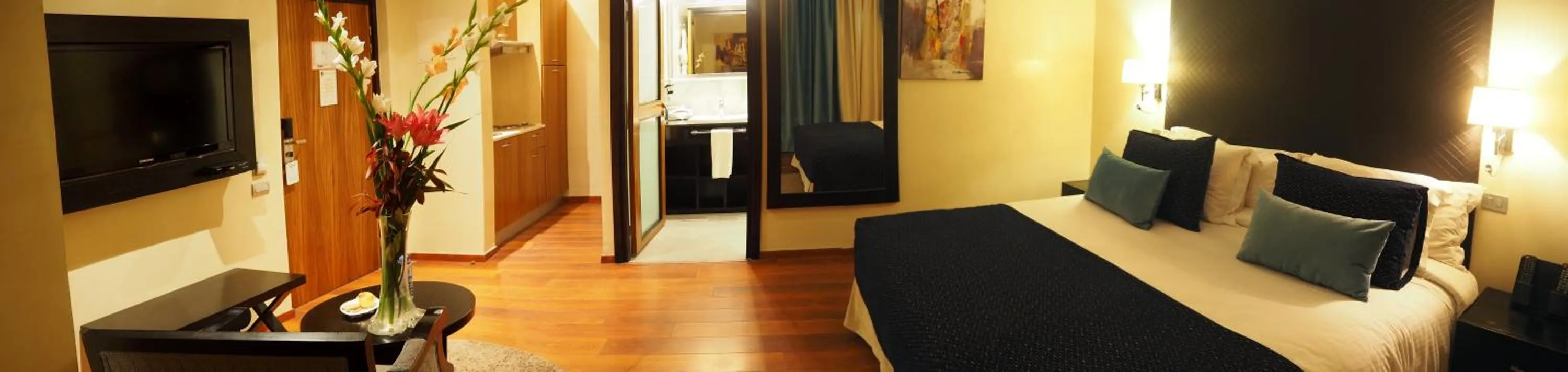 Bed in Park Suites Hotel Luxury Boutique Hotel