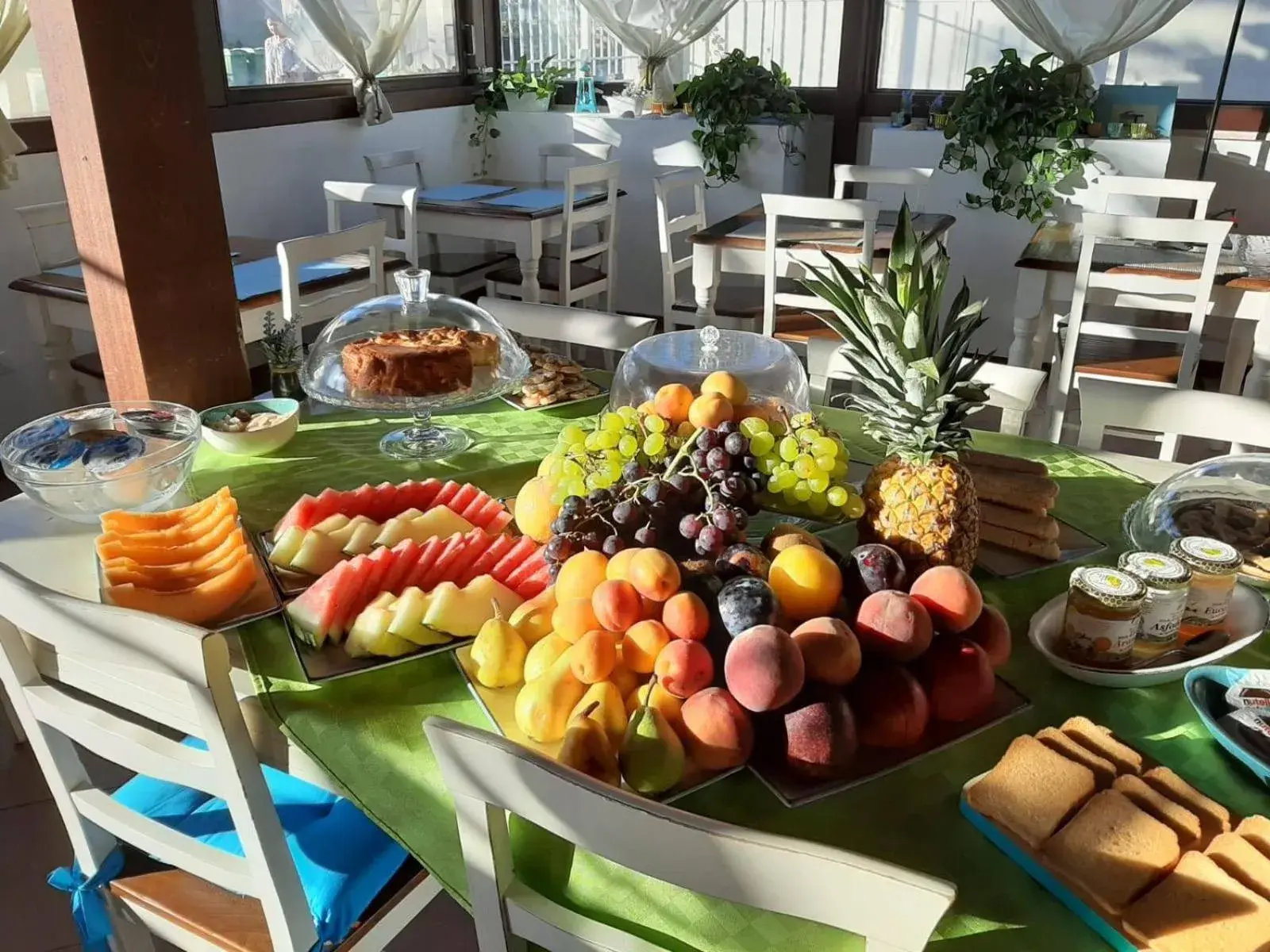 Buffet breakfast in Hotel La Villa Del Mare Buffet breakfast in Hotel La Villa Del Mare