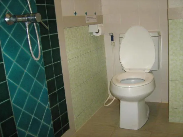 Bathroom in Lamoon Lamai Residence & Guesthouse