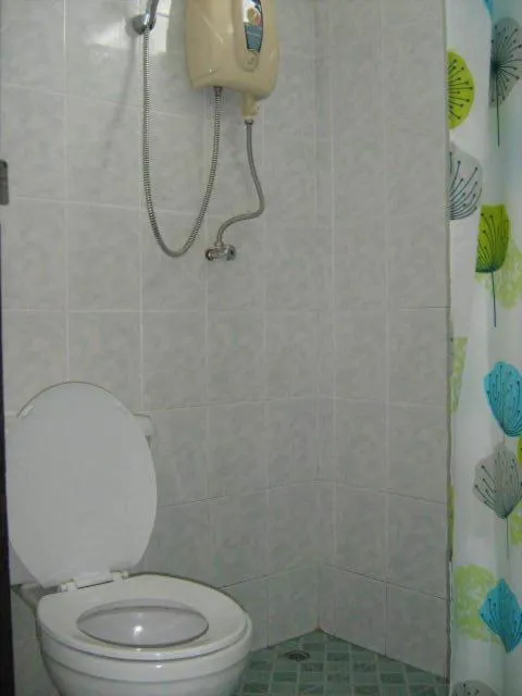 Shower in Lamoon Lamai Residence & Guesthouse