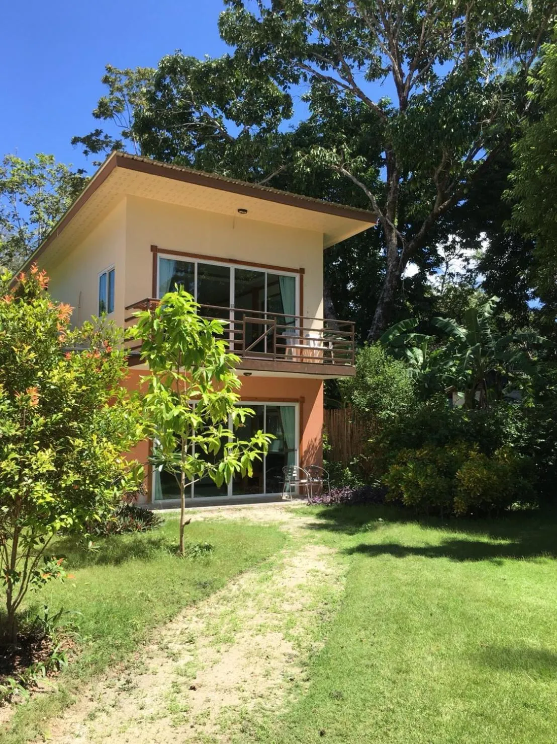 Property building in Z-Touch Lipe Island Resort