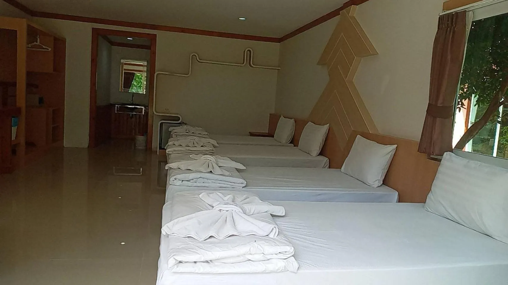 Bedroom, Bed in Z-Touch Lipe Island Resort