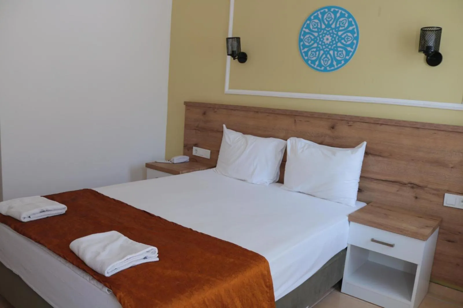 Bedroom in Taner Otel