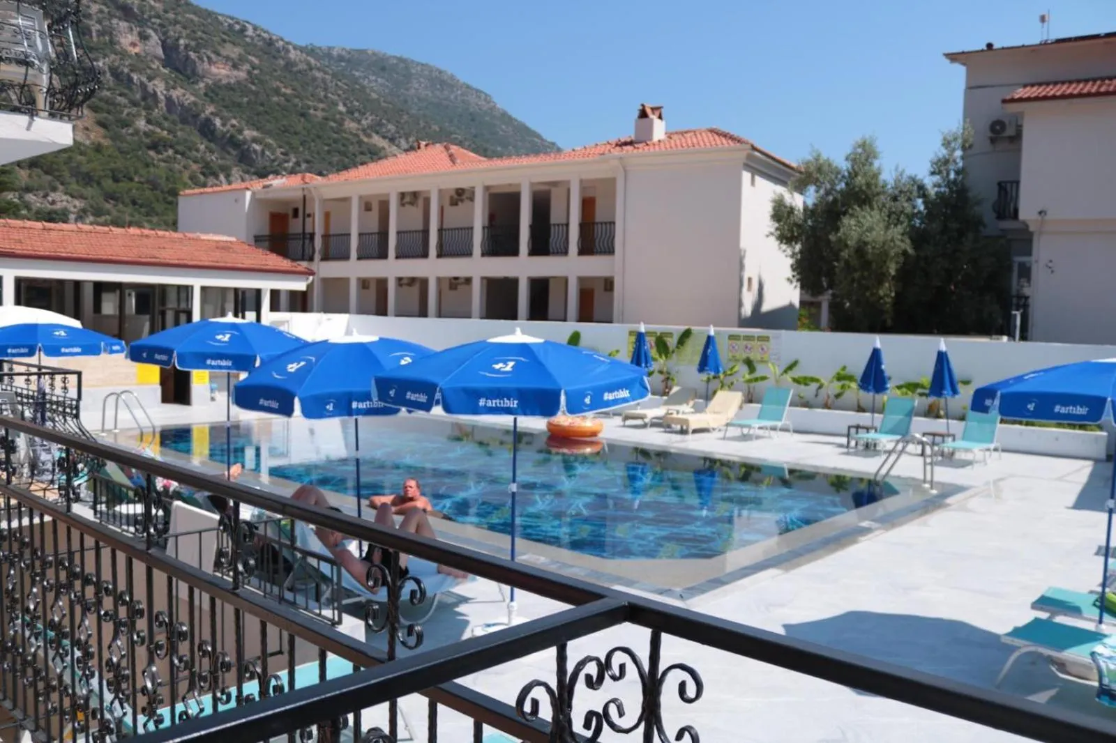 Pool view in Taner Otel