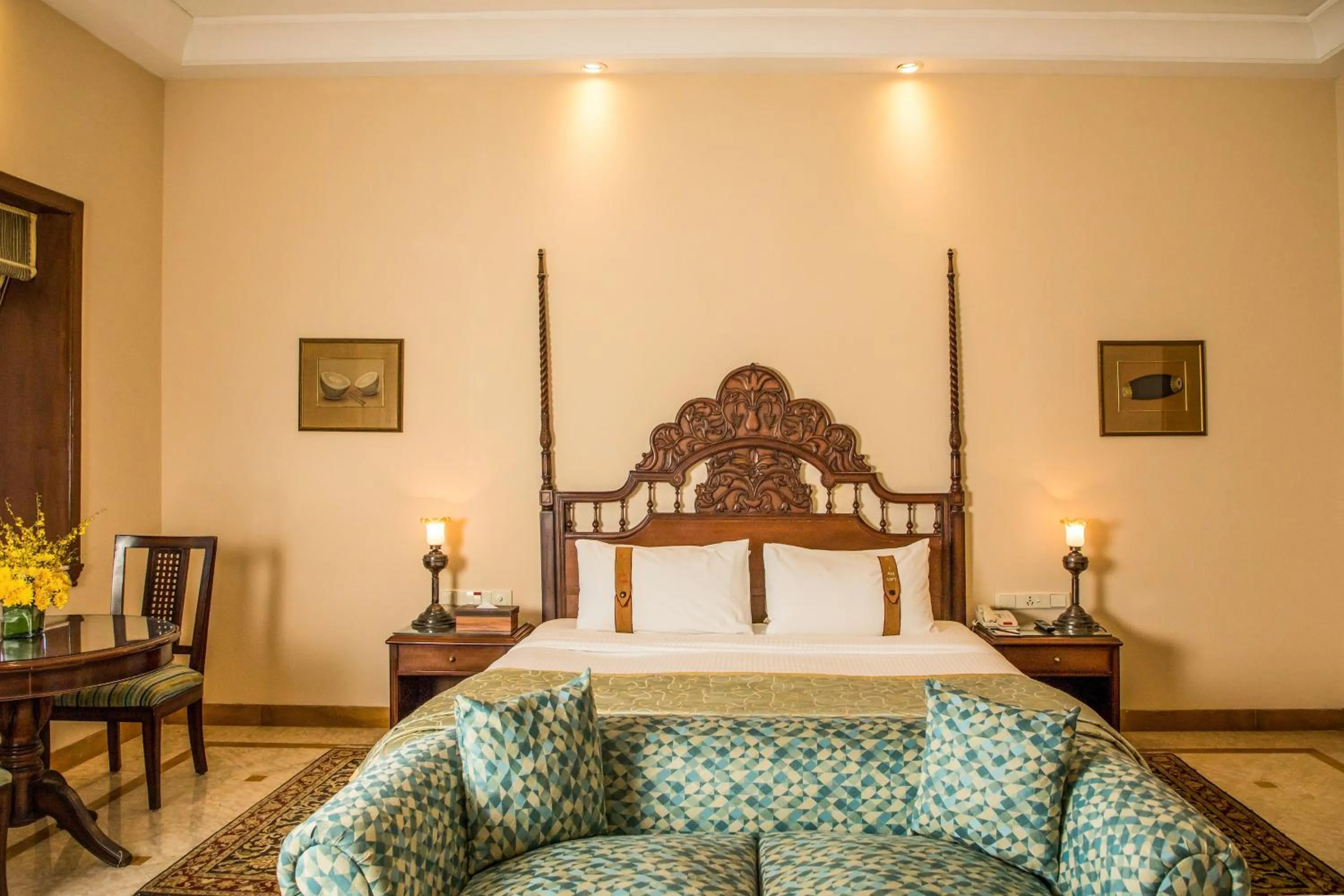 Bed in The Lalit Laxmi Vilas Palace