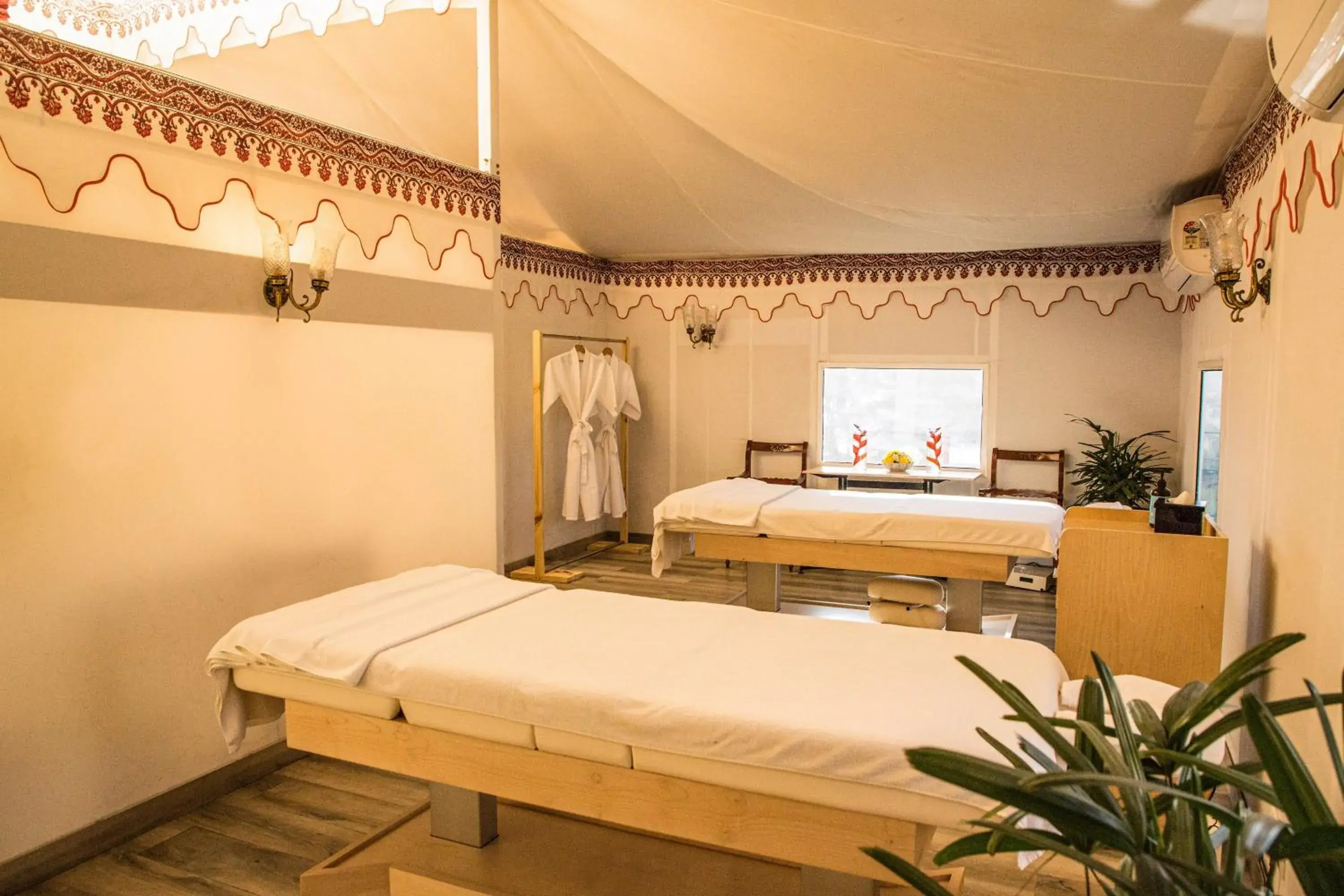 Spa and wellness centre/facilities in The Lalit Laxmi Vilas Palace Spa and wellness centre/facilities in The Lalit Laxmi Vilas Palace