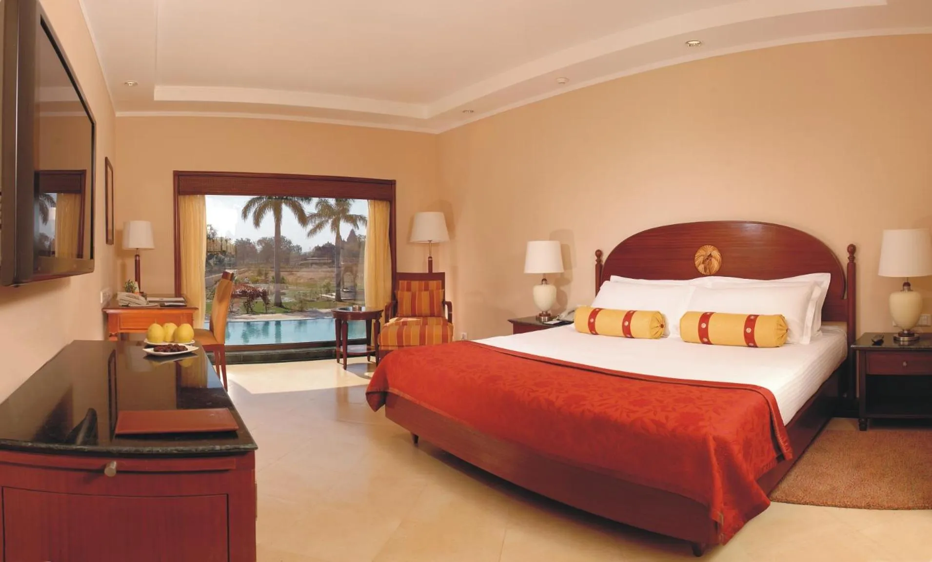 Bed in The Lalit Temple View