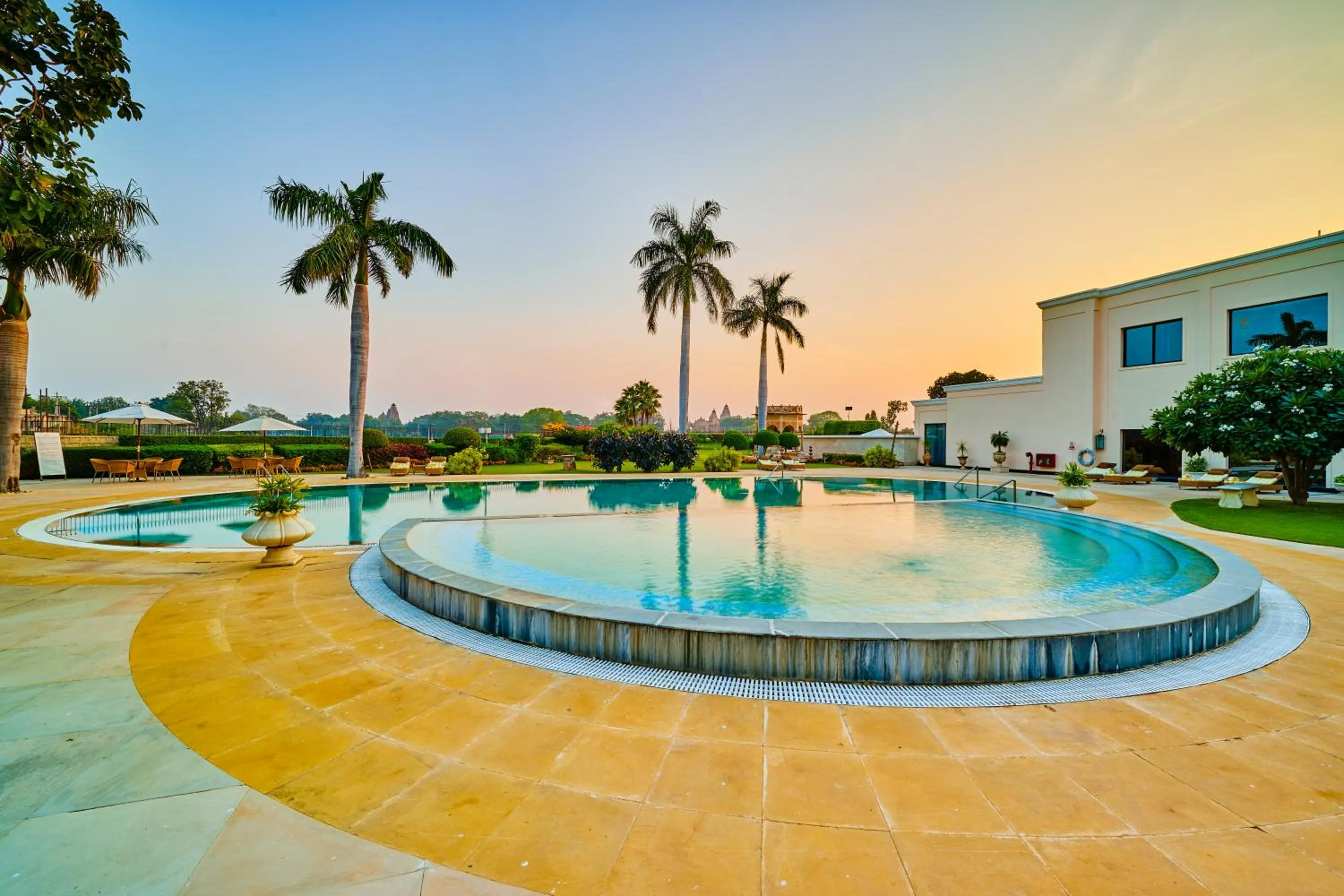 Swimming pool in The Lalit Temple View