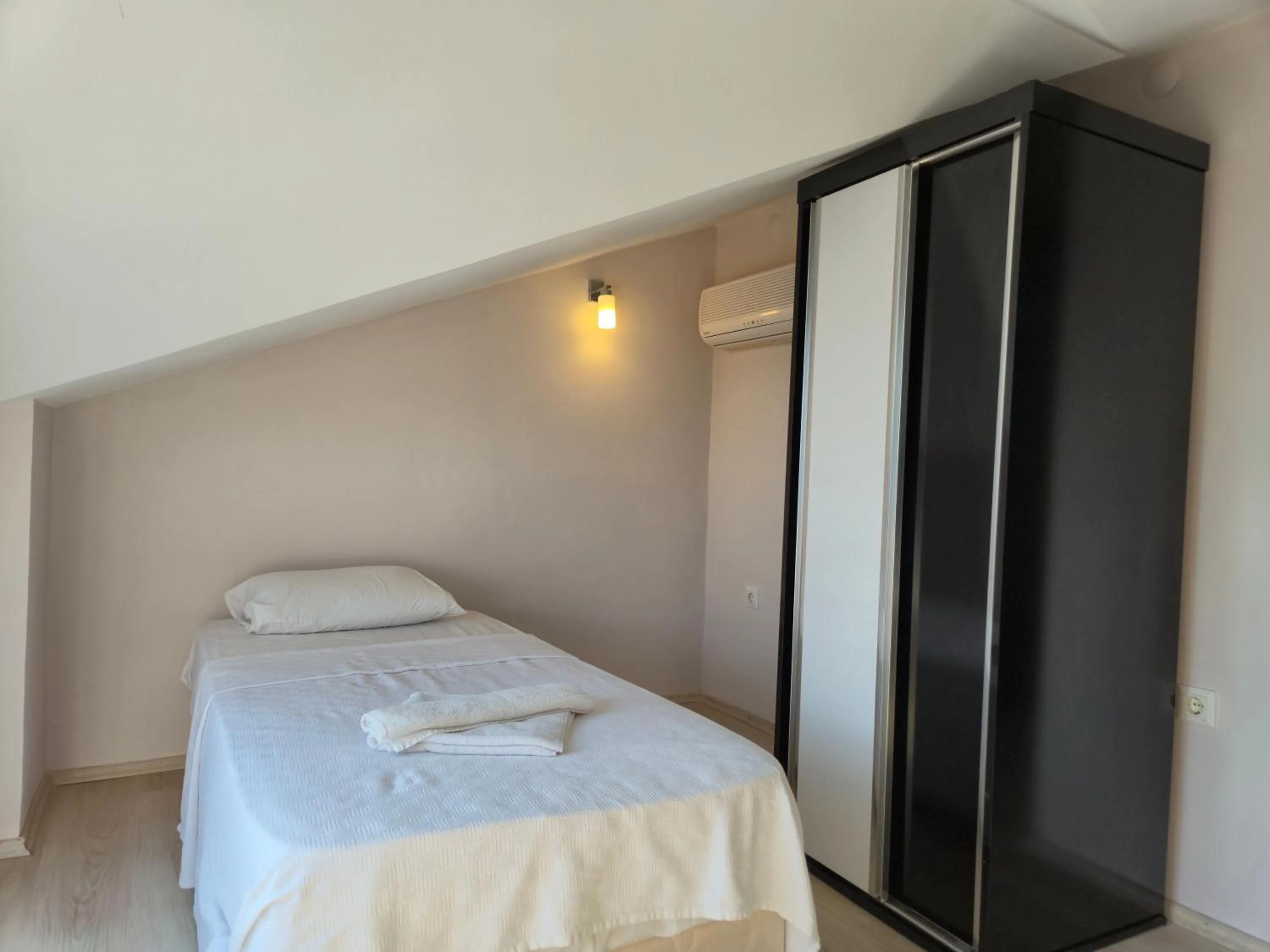 Bed in Habesos Hotel