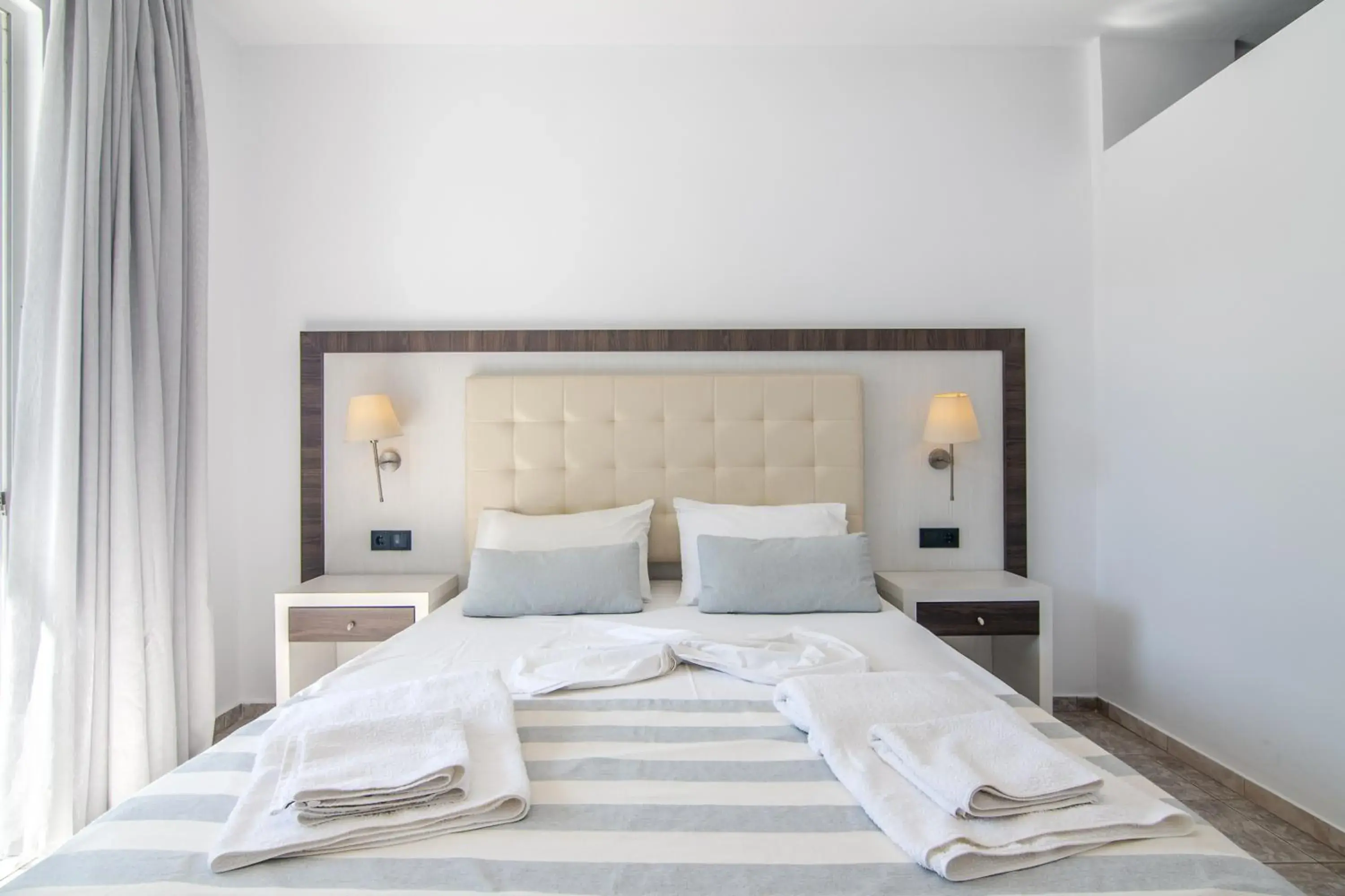 One Bedroom Apartment ( 2 - 4 Adults) in Mythos Apartments One Bedroom Apartment ( 2 - 4 Adults) in Mythos Apartments