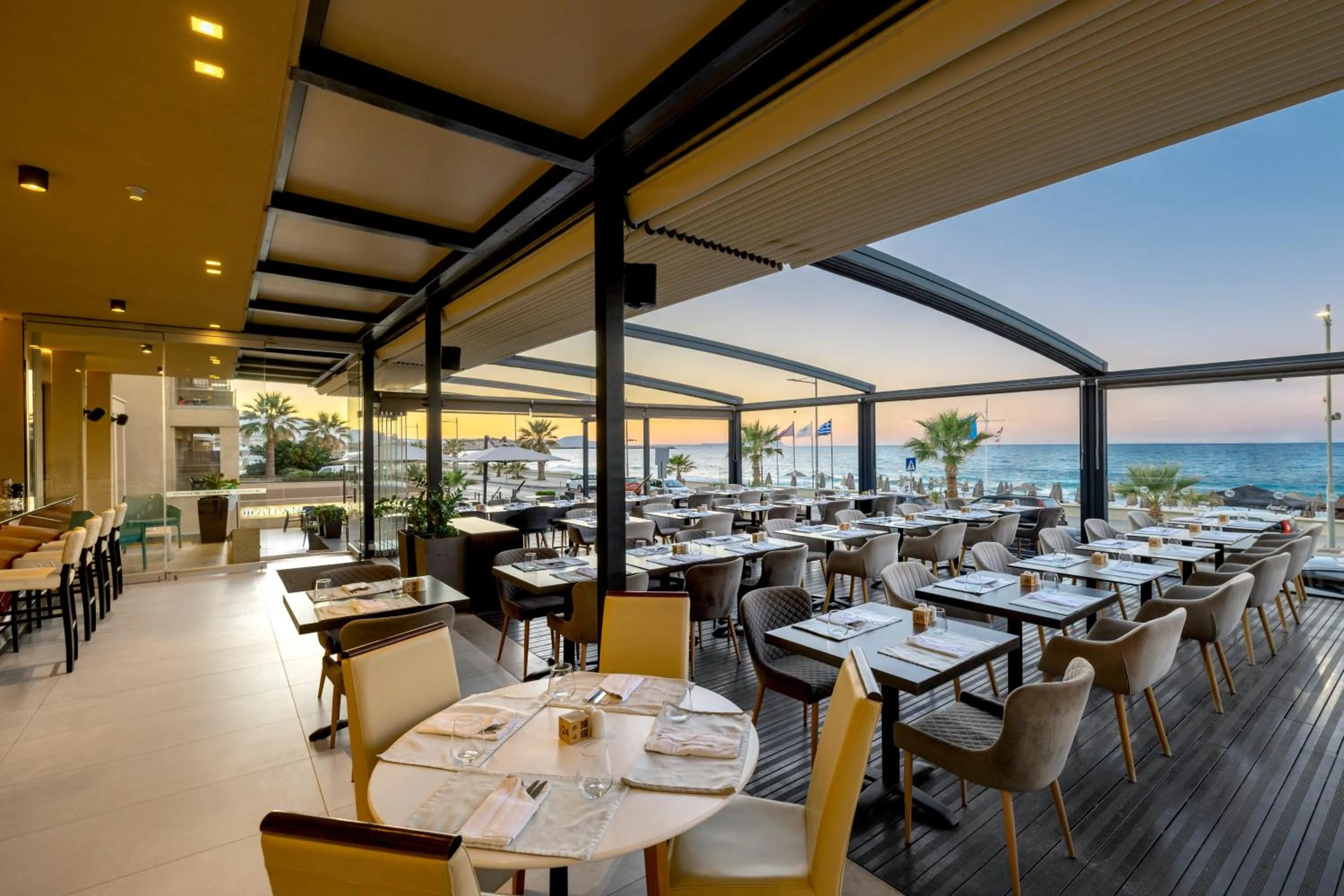 Restaurant/places to eat in Atlantis Beach Hotel