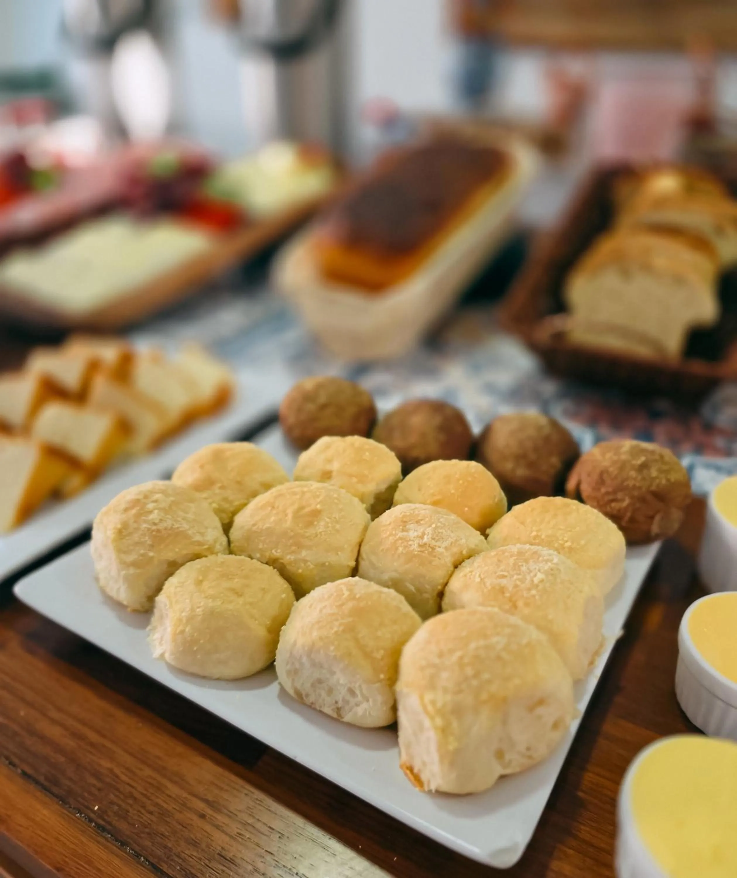 Buffet breakfast in Pousada Rio do Prado