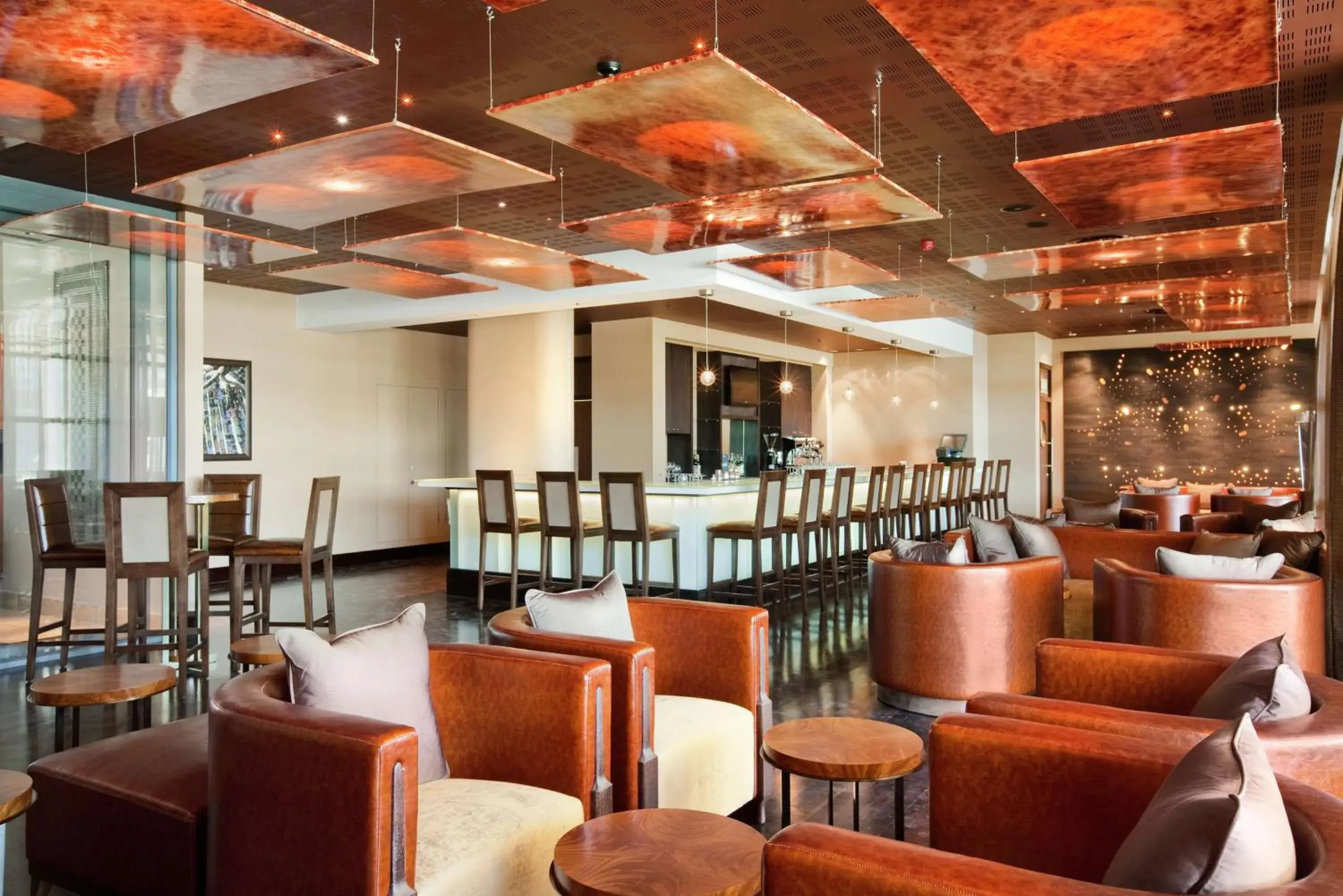Lounge or bar in Hilton Windhoek Lounge or bar in Hilton Windhoek