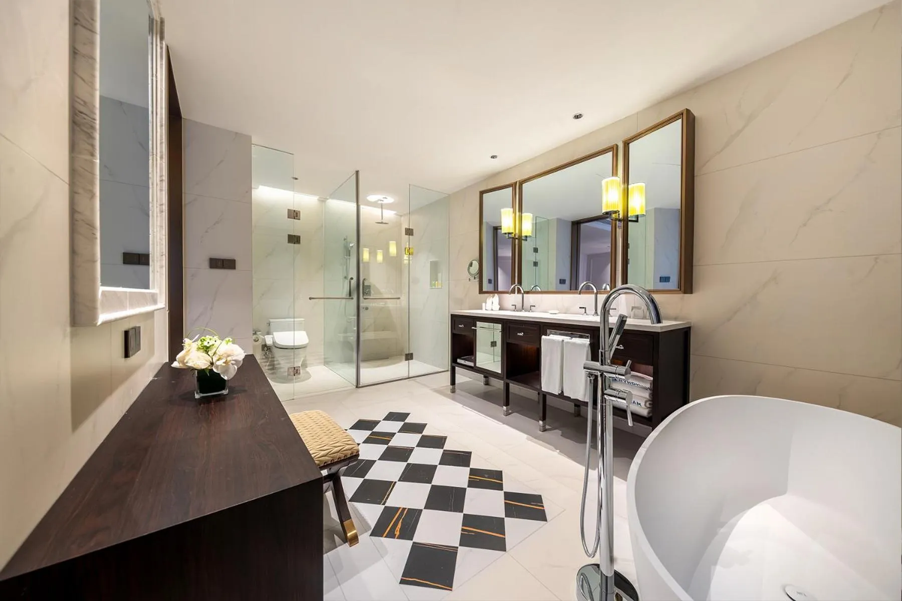 Toilet in Wyndham Shanghai Hongqiao-Near NECC