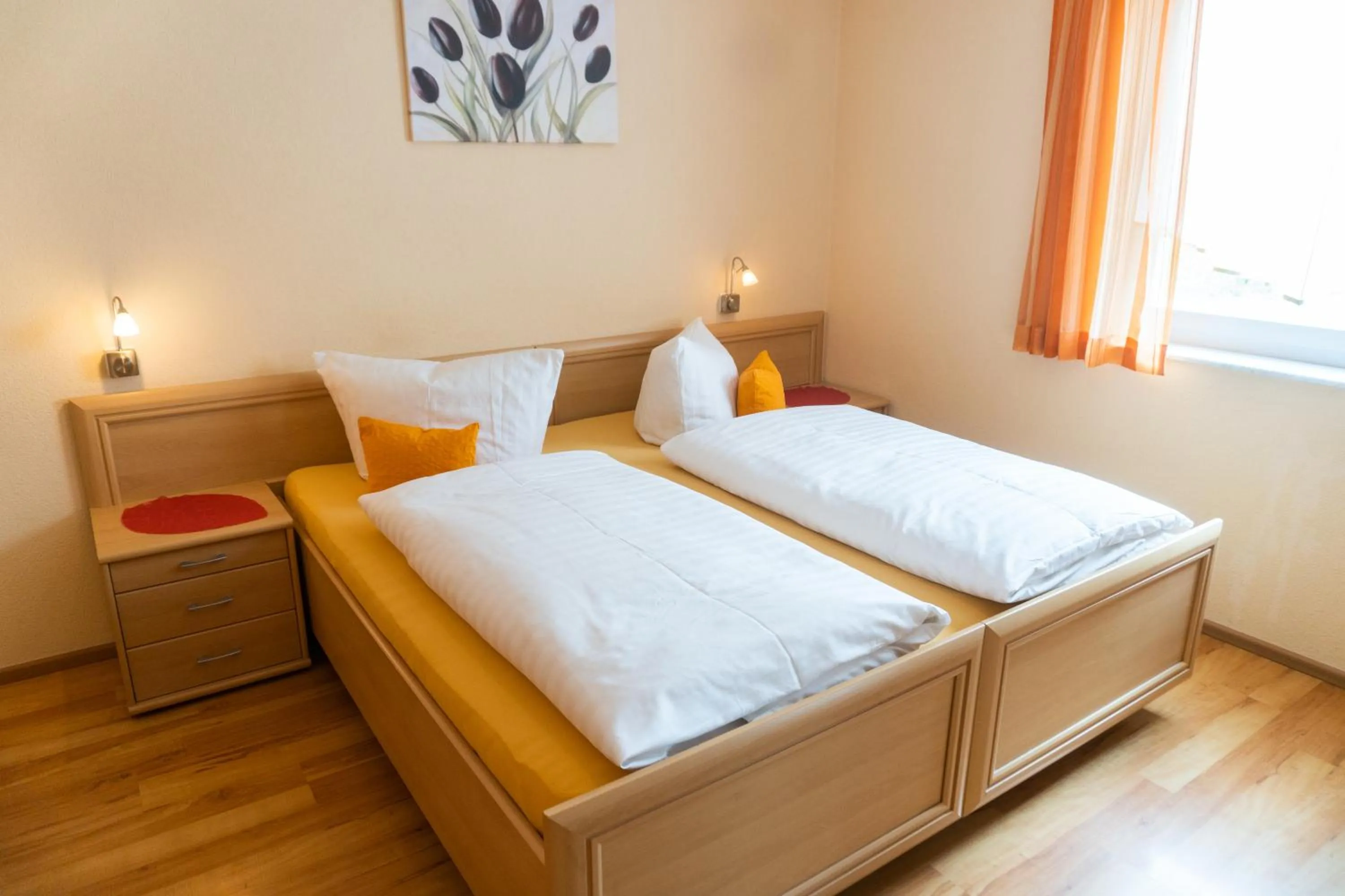 Bed in Pension Haas-Hotel am Turm