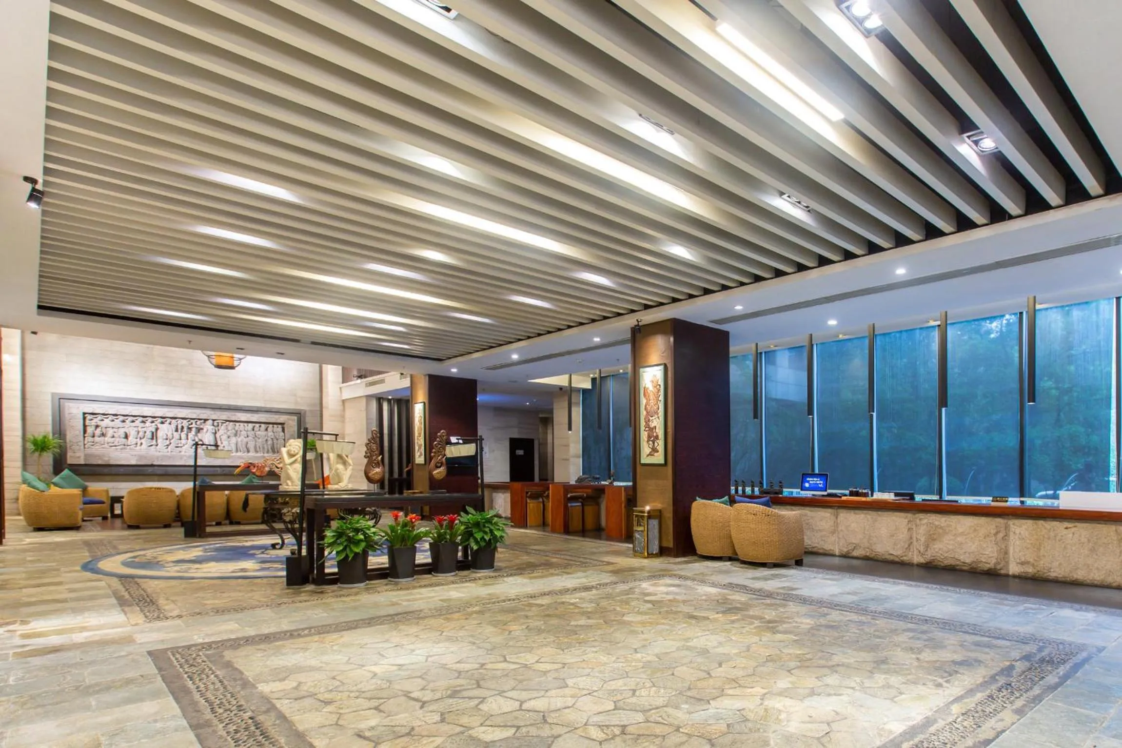Lobby or reception in SSAW Boutique Hotel Nanchang Bayi Square