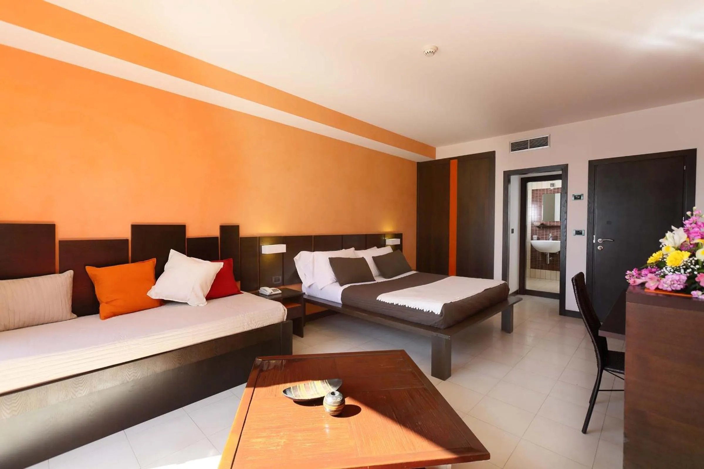 Photo of the whole room, Bed in Hotel San Giovanni