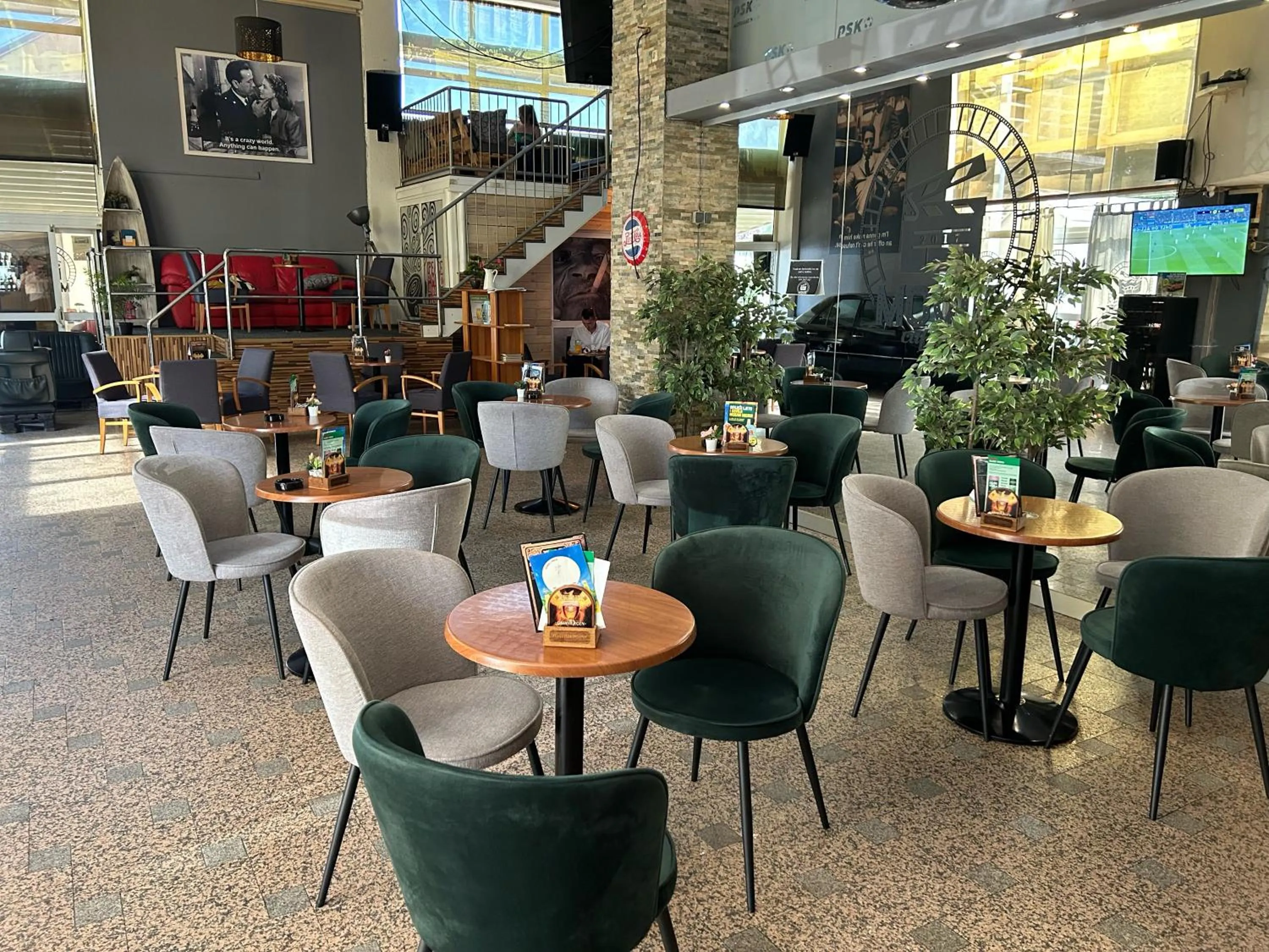 Property building in Rooms Laguna