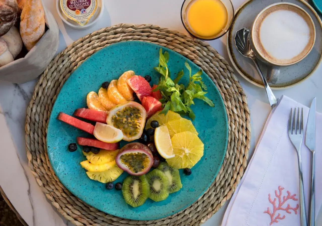 Food close-up in La Maison d'Eté Hotel by NEWMARK Food close-up in La Maison d'Eté Hotel by NEWMARK