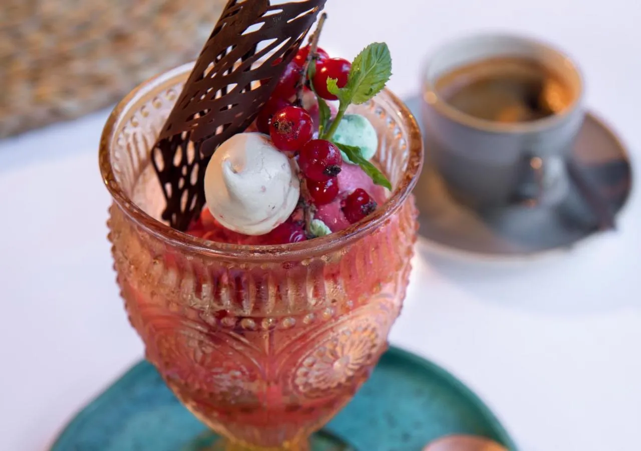 Food close-up in La Maison d'Eté Hotel by NEWMARK