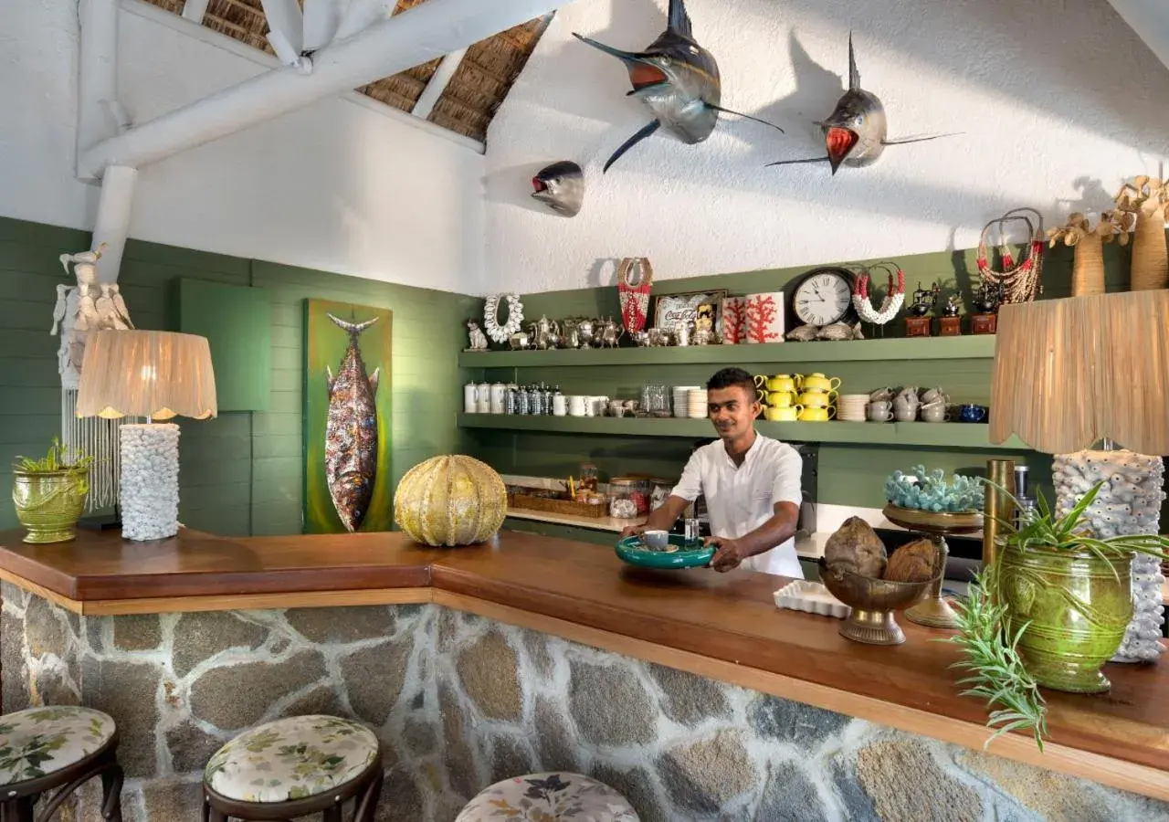 Lounge or bar in La Maison d'Eté Hotel by NEWMARK Lounge or bar in La Maison d'Eté Hotel by NEWMARK