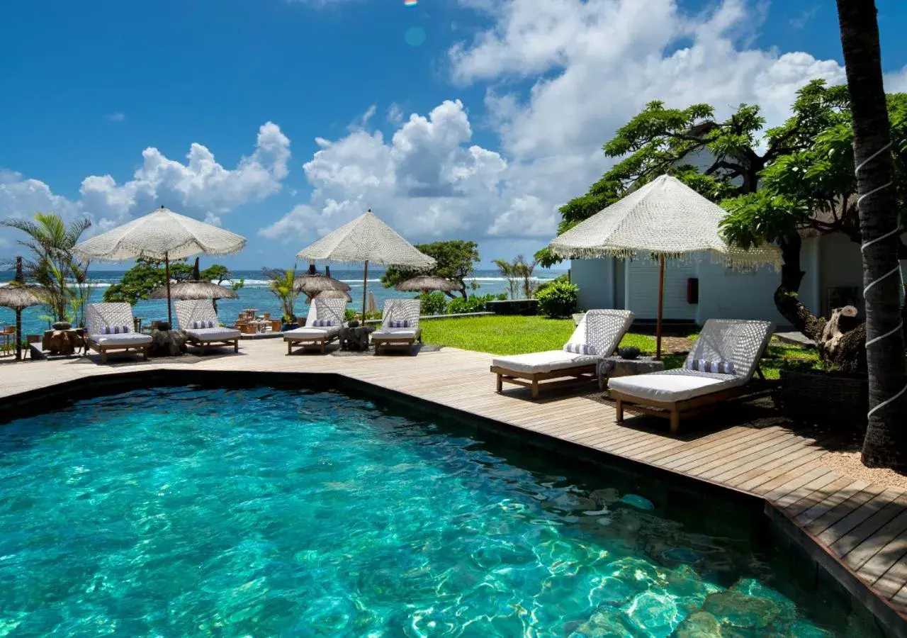 Swimming pool in La Maison d'Eté Hotel by NEWMARK Swimming pool in La Maison d'Eté Hotel by NEWMARK