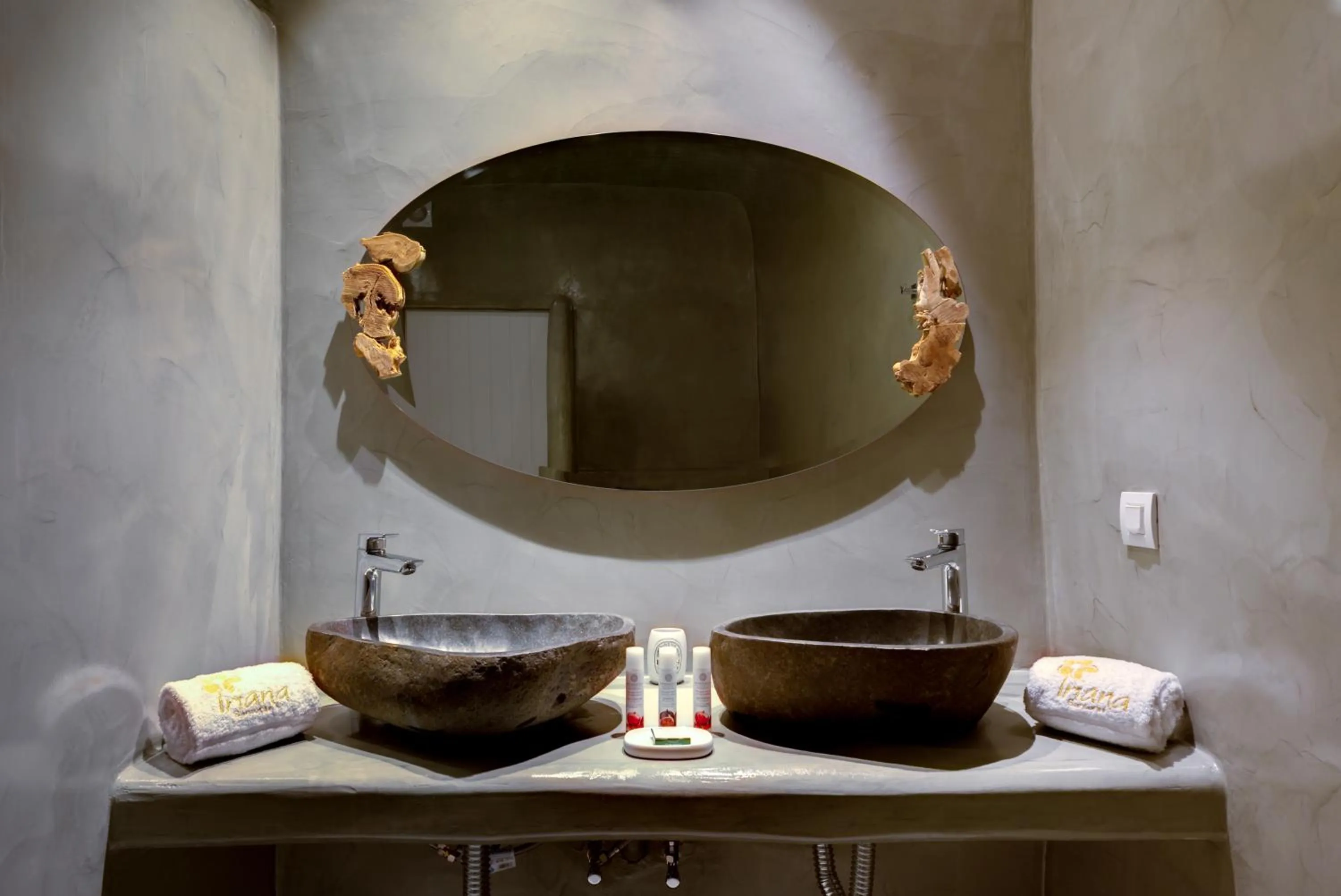 Bathroom in Iriana Suites