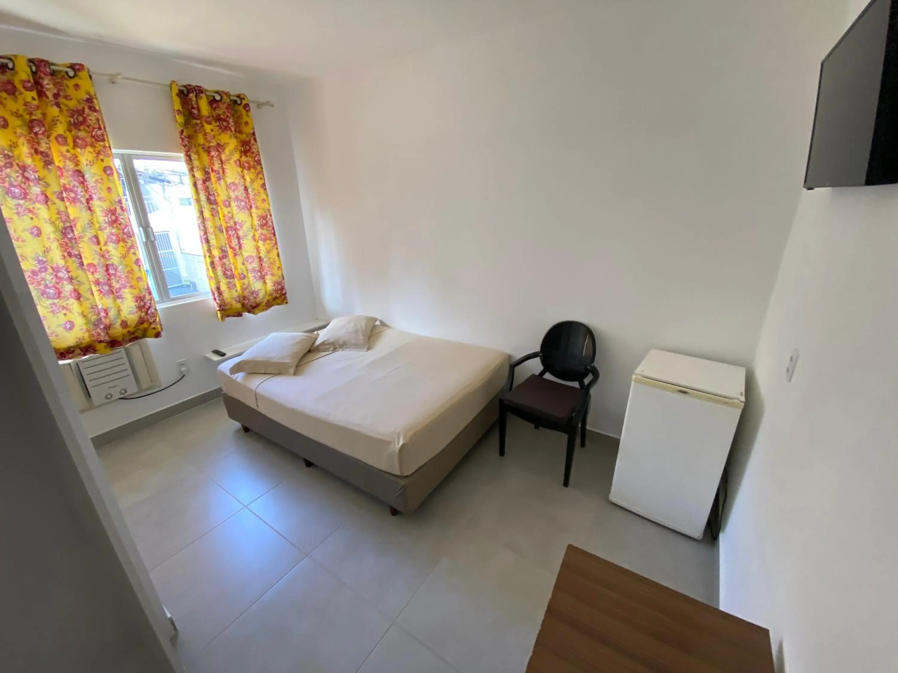 Photo of the whole room, Bed in Pousada Morada das Nações