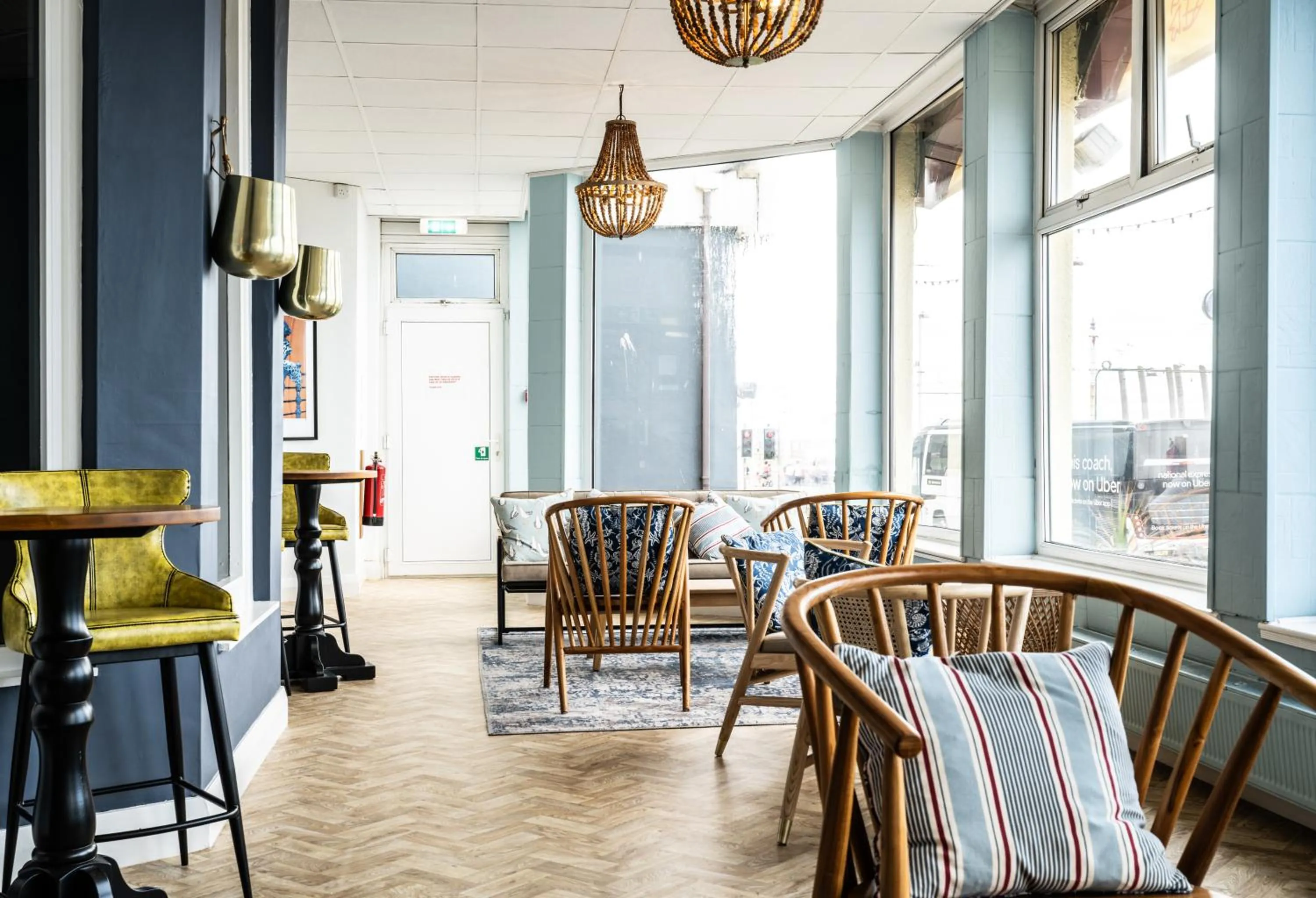 Seating area in Craig-y-Don