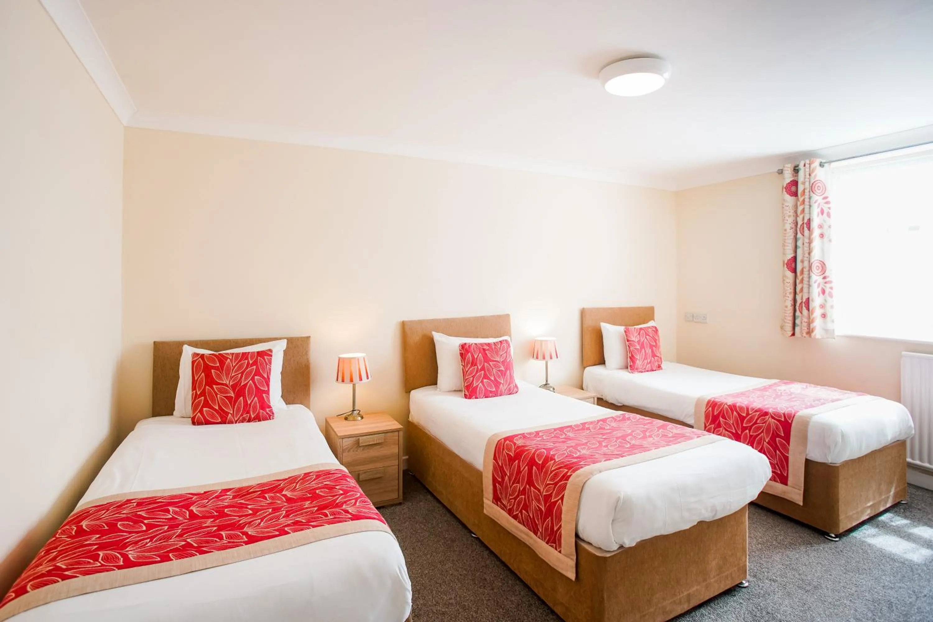 Bedroom, Bed in Craig-y-Don