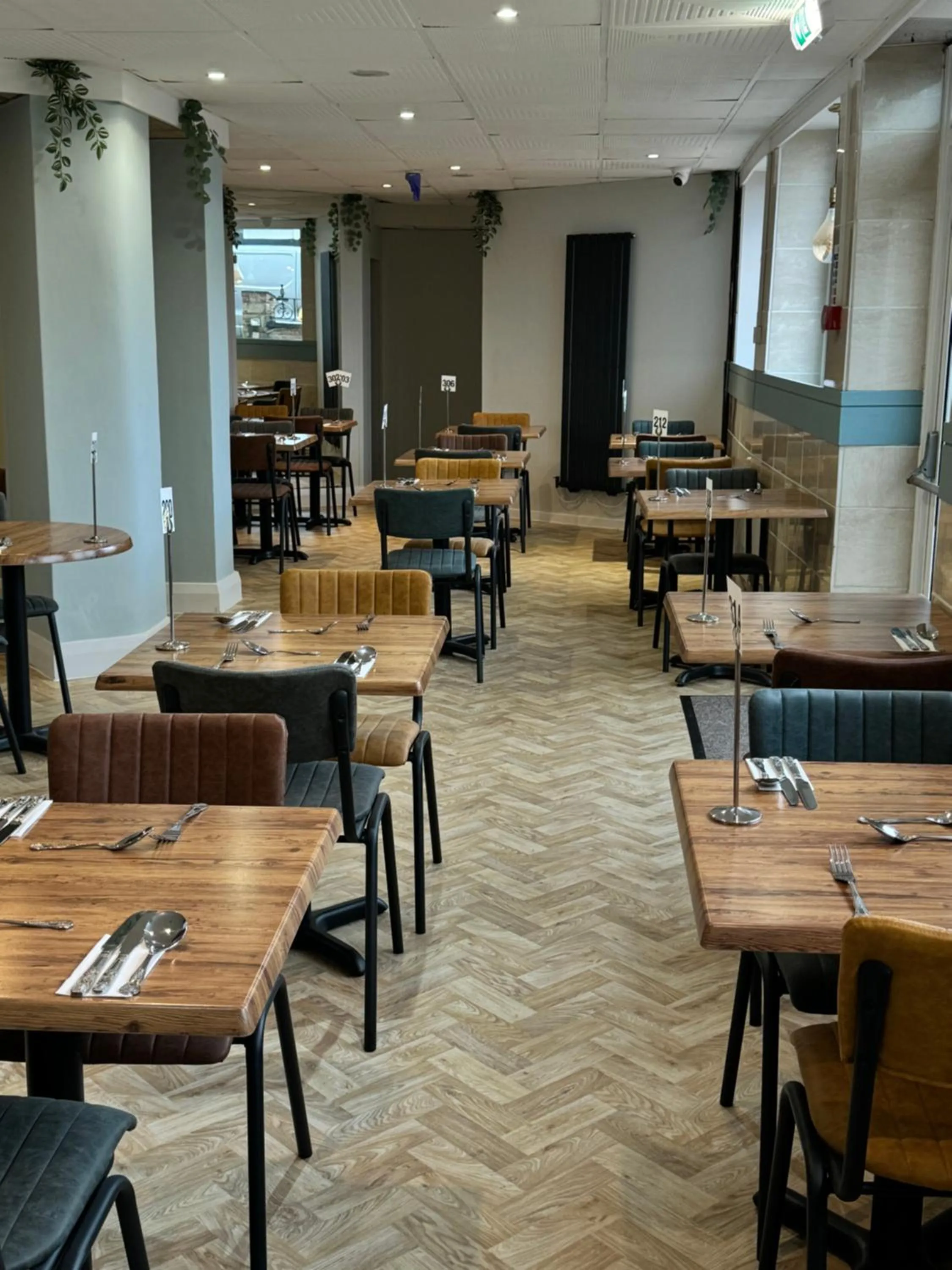 Dining area in Craig-y-Don