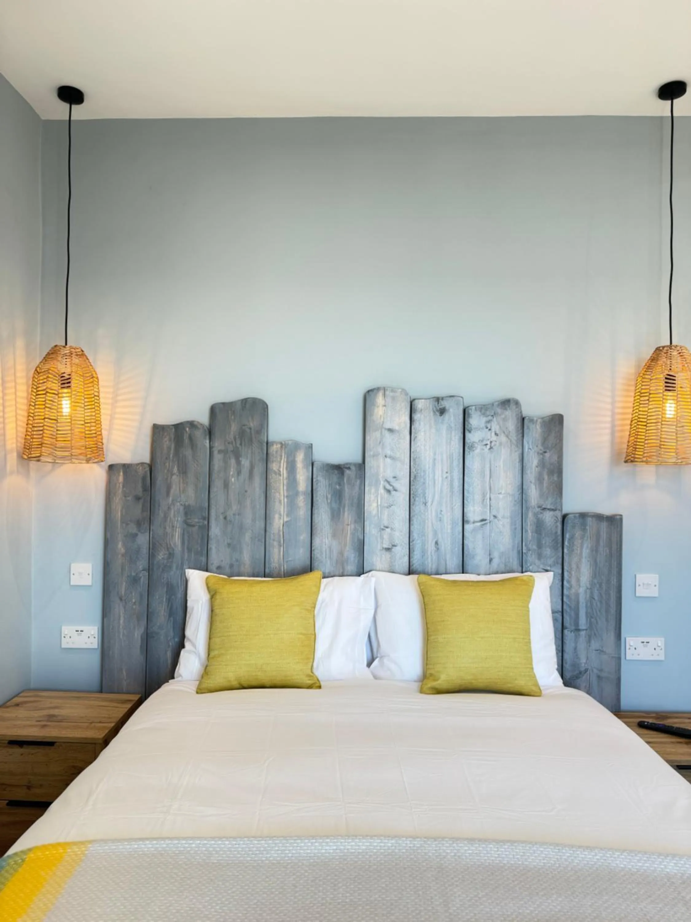 Bedroom, Bed in Craig-y-Don