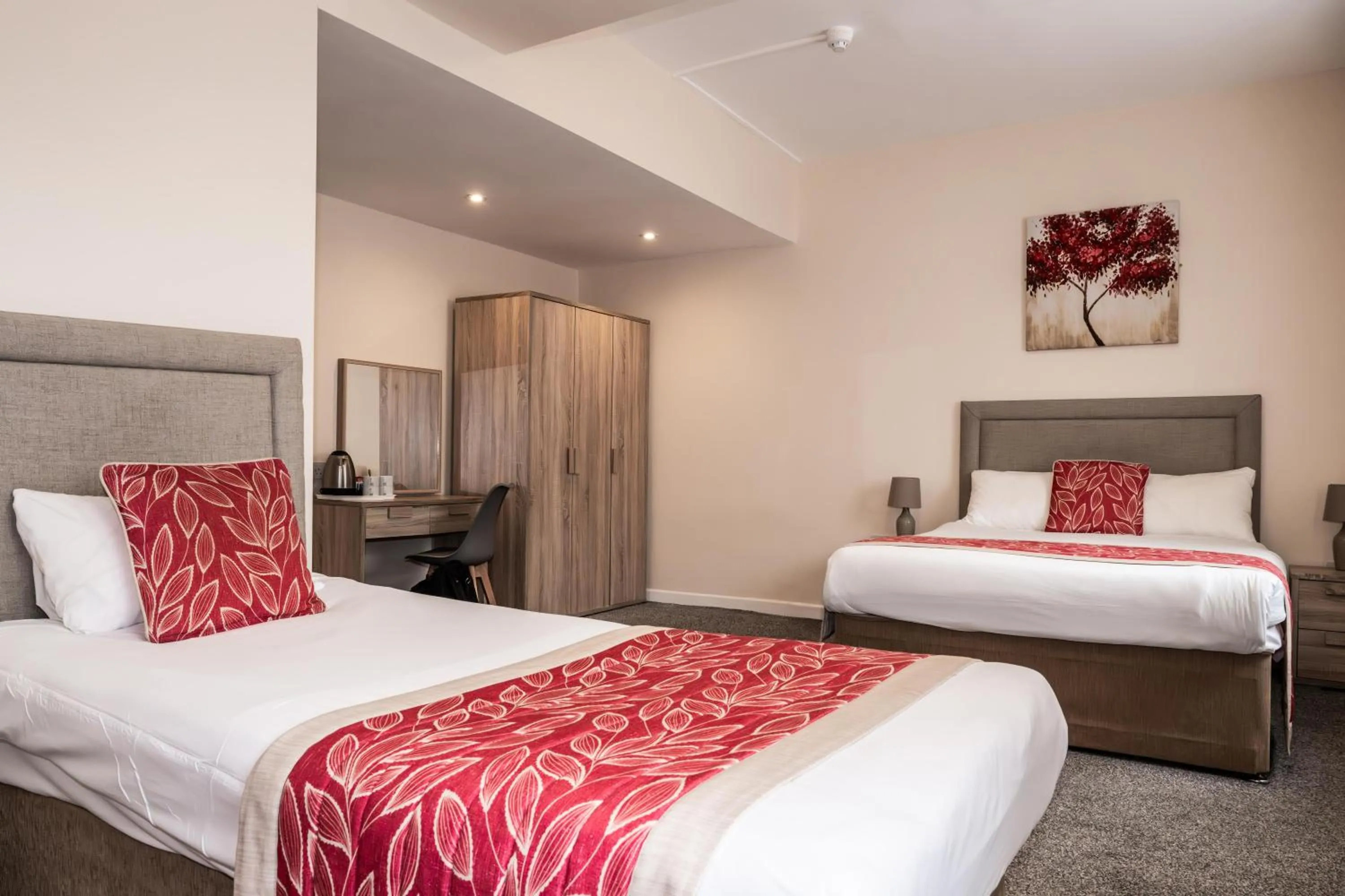 Bedroom, Bed in Craig-y-Don