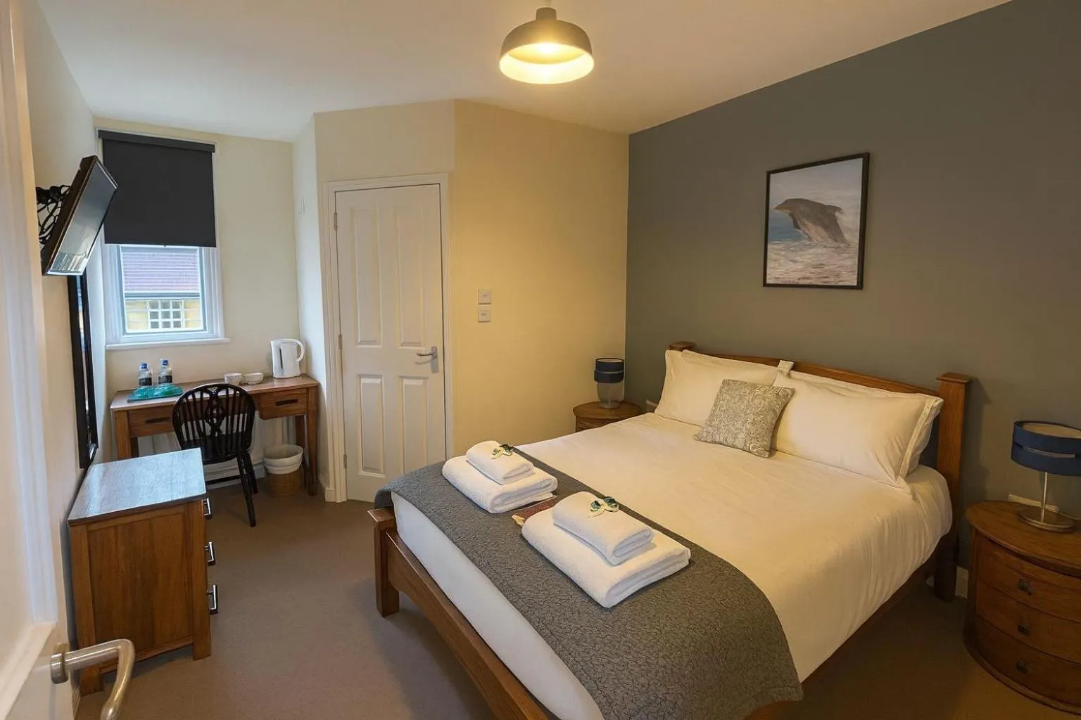 Bed in The Dolphin Hotel