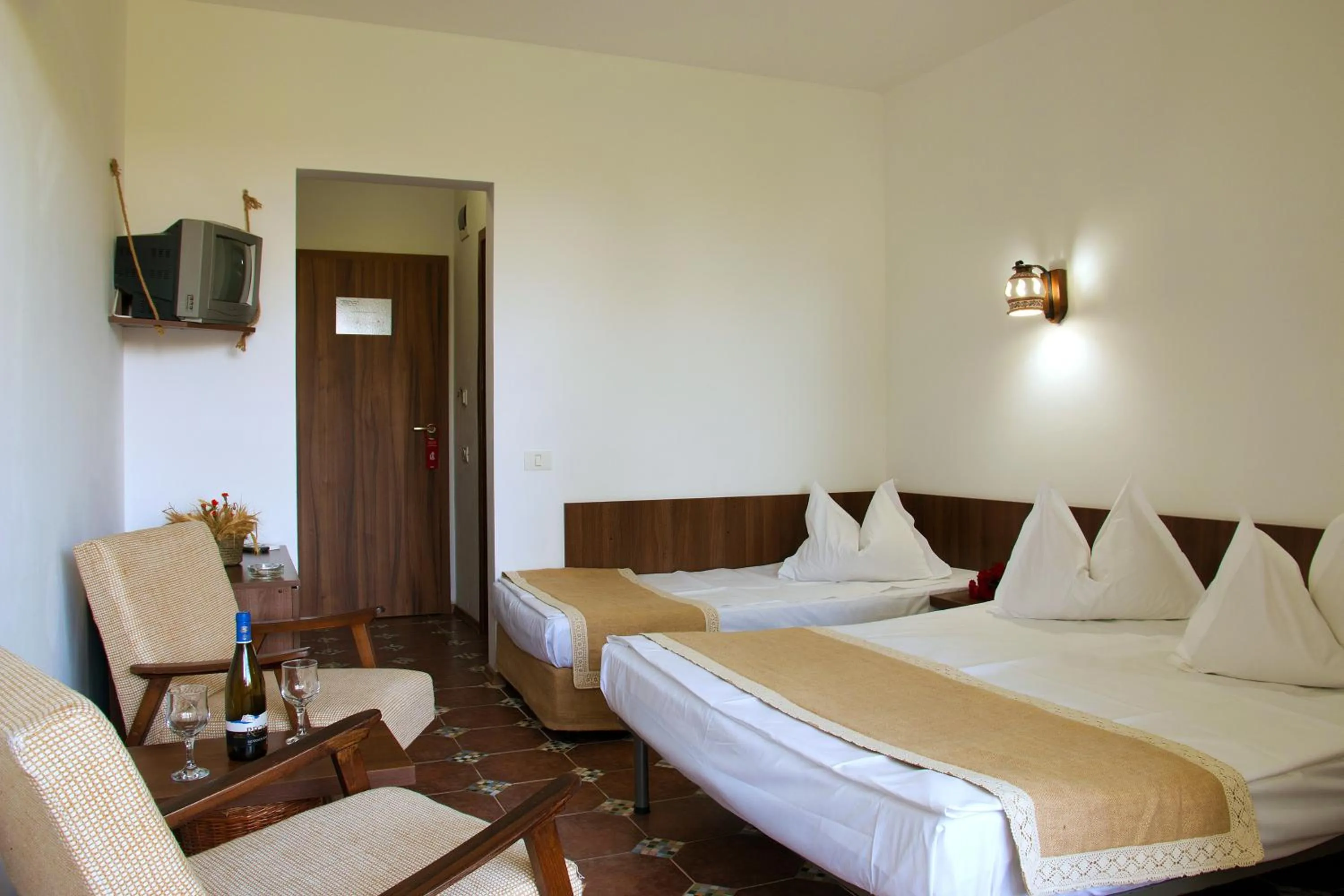 Photo of the whole room, Bed in Hotel 2D Resort and Spa